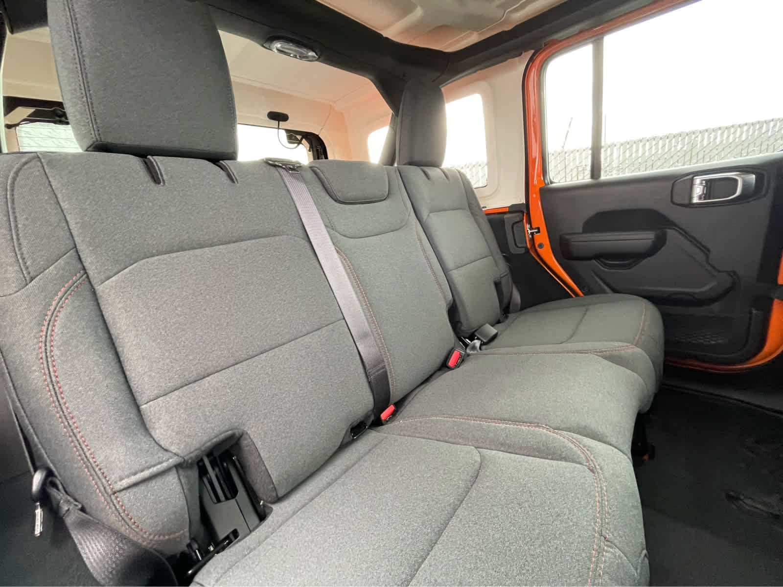 2025 Jeep Wrangler Rubicon 27
