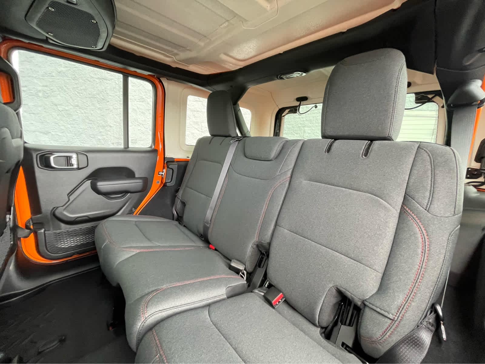 2025 Jeep Wrangler Rubicon 25