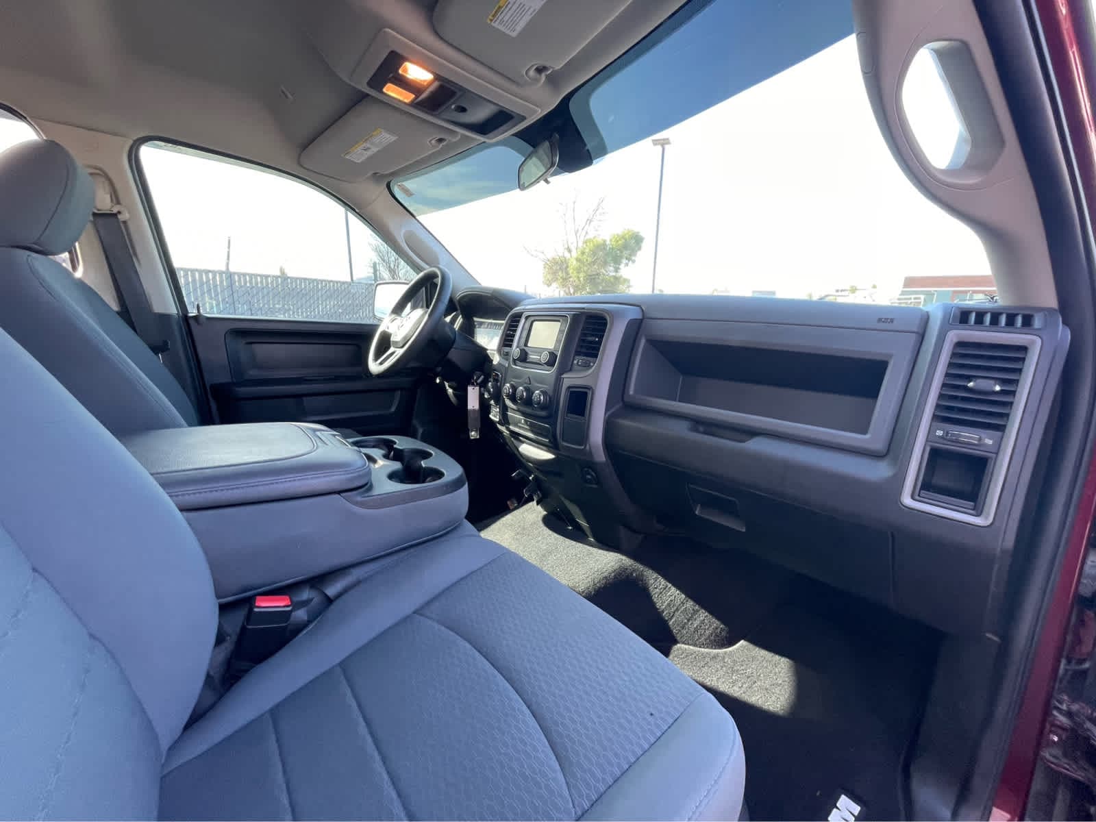 Thumbnail: 2019 RAM 1500 Classic - 26