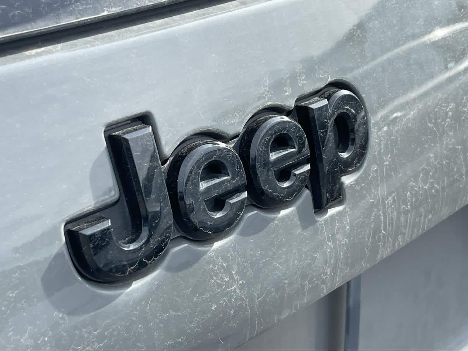 Thumbnail: 2022 Jeep Cherokee - 7