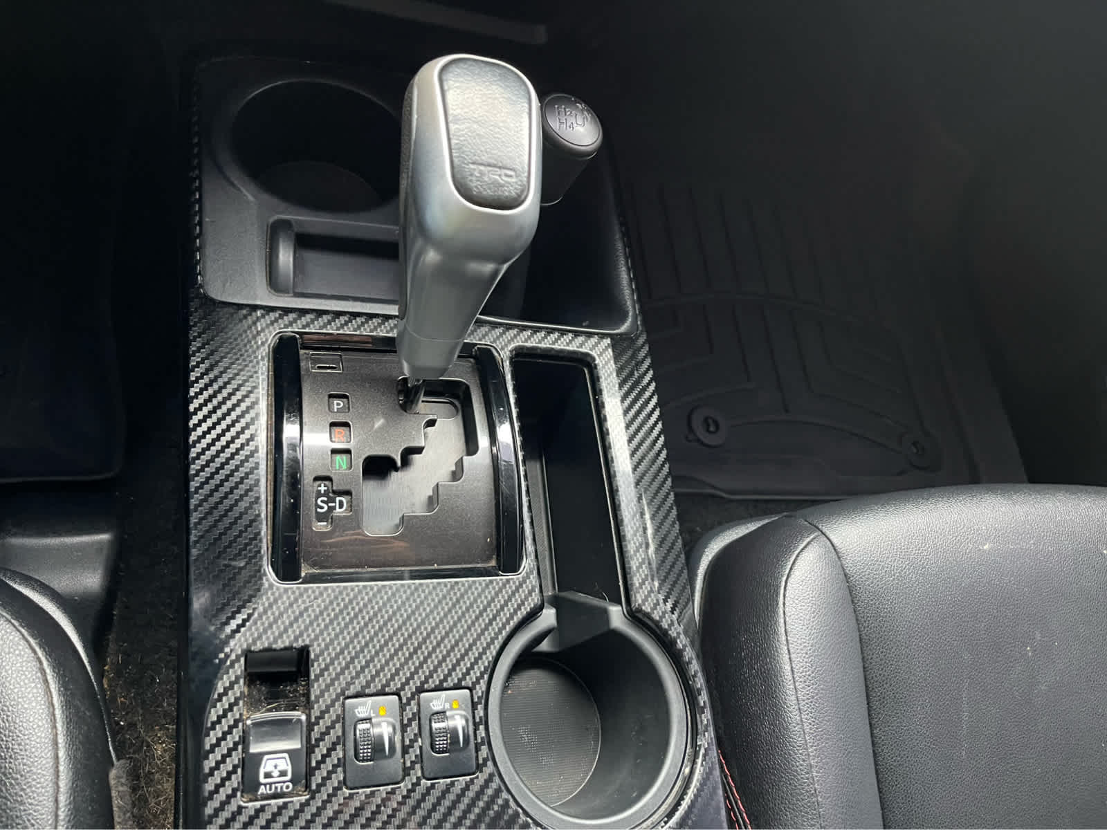 Thumbnail: 2018 Toyota 4Runner - 17