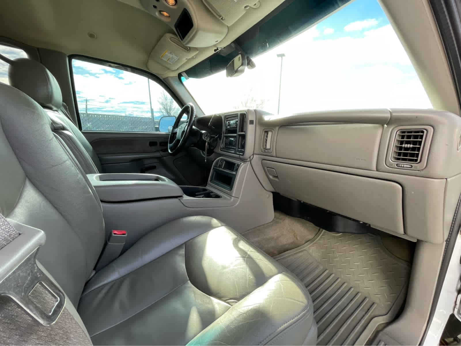 Thumbnail: 2003 Chevrolet Silverado 2500 - 27