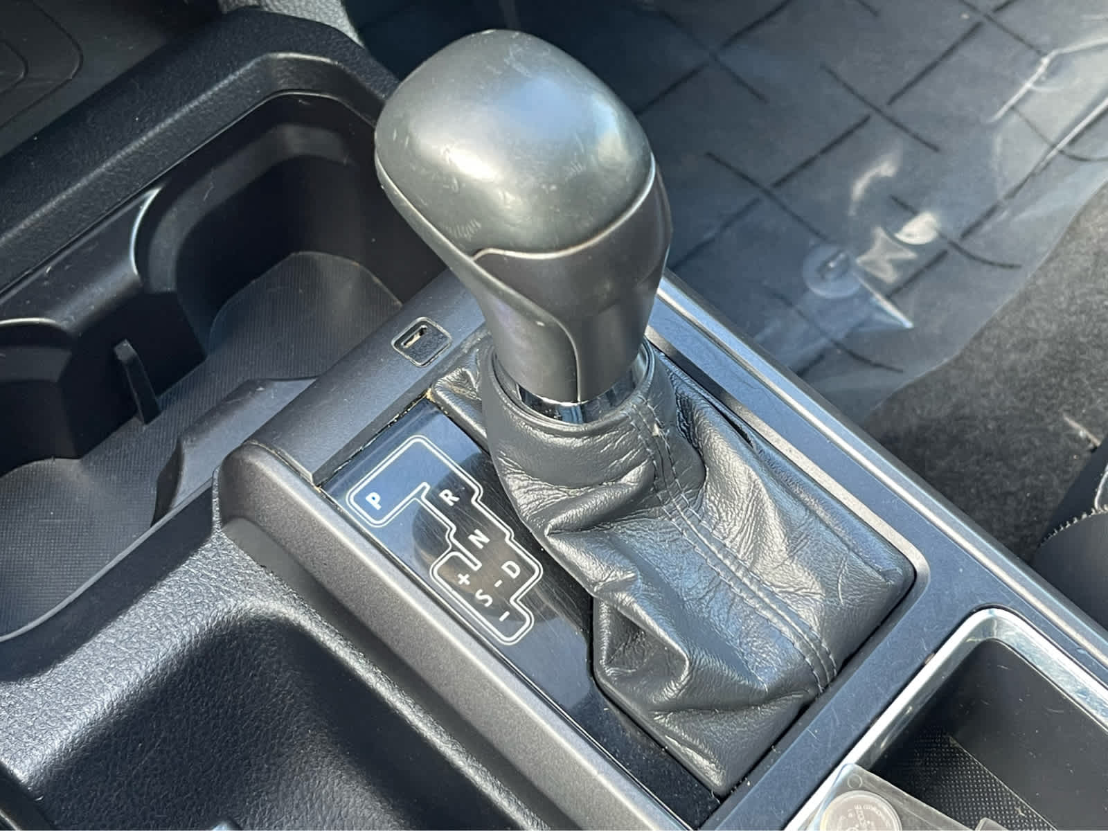 Thumbnail: 2019 Toyota Tacoma - 17