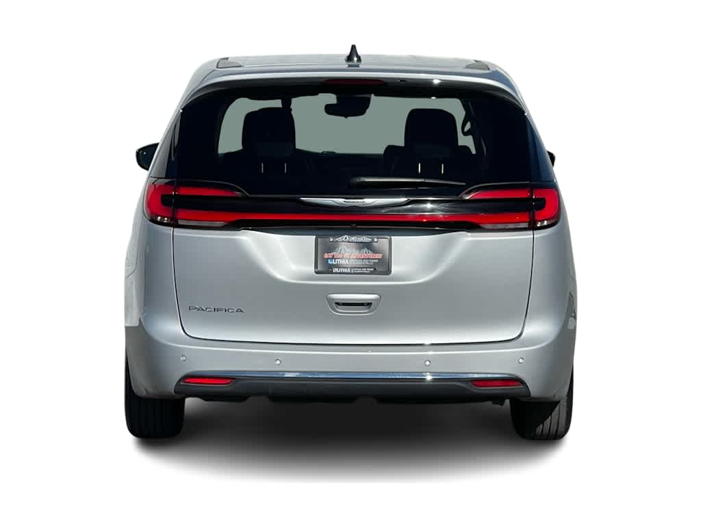 Thumbnail: 2024 Chrysler Pacifica - 4