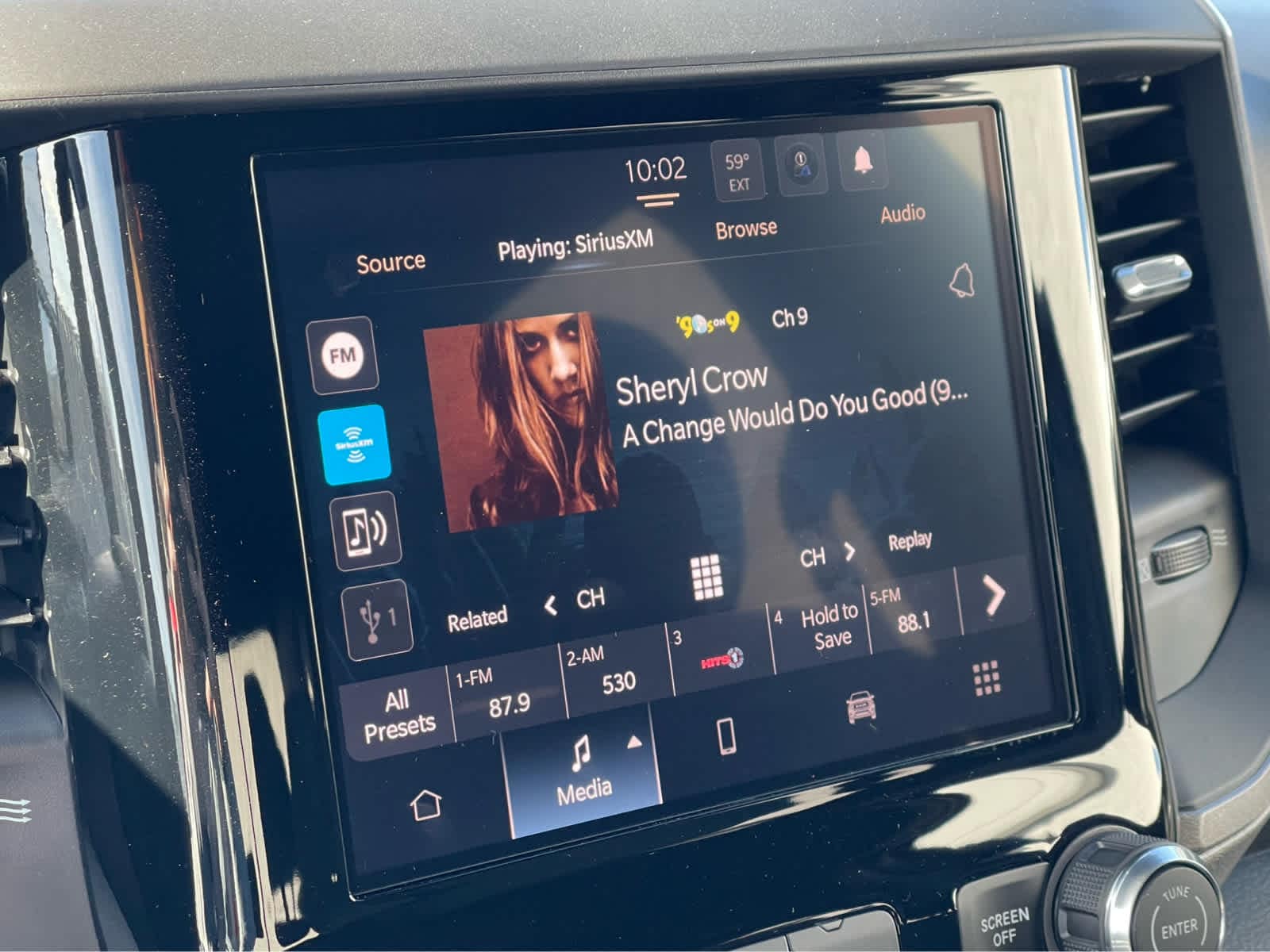 Thumbnail: 2026 RAM 1500 - 15