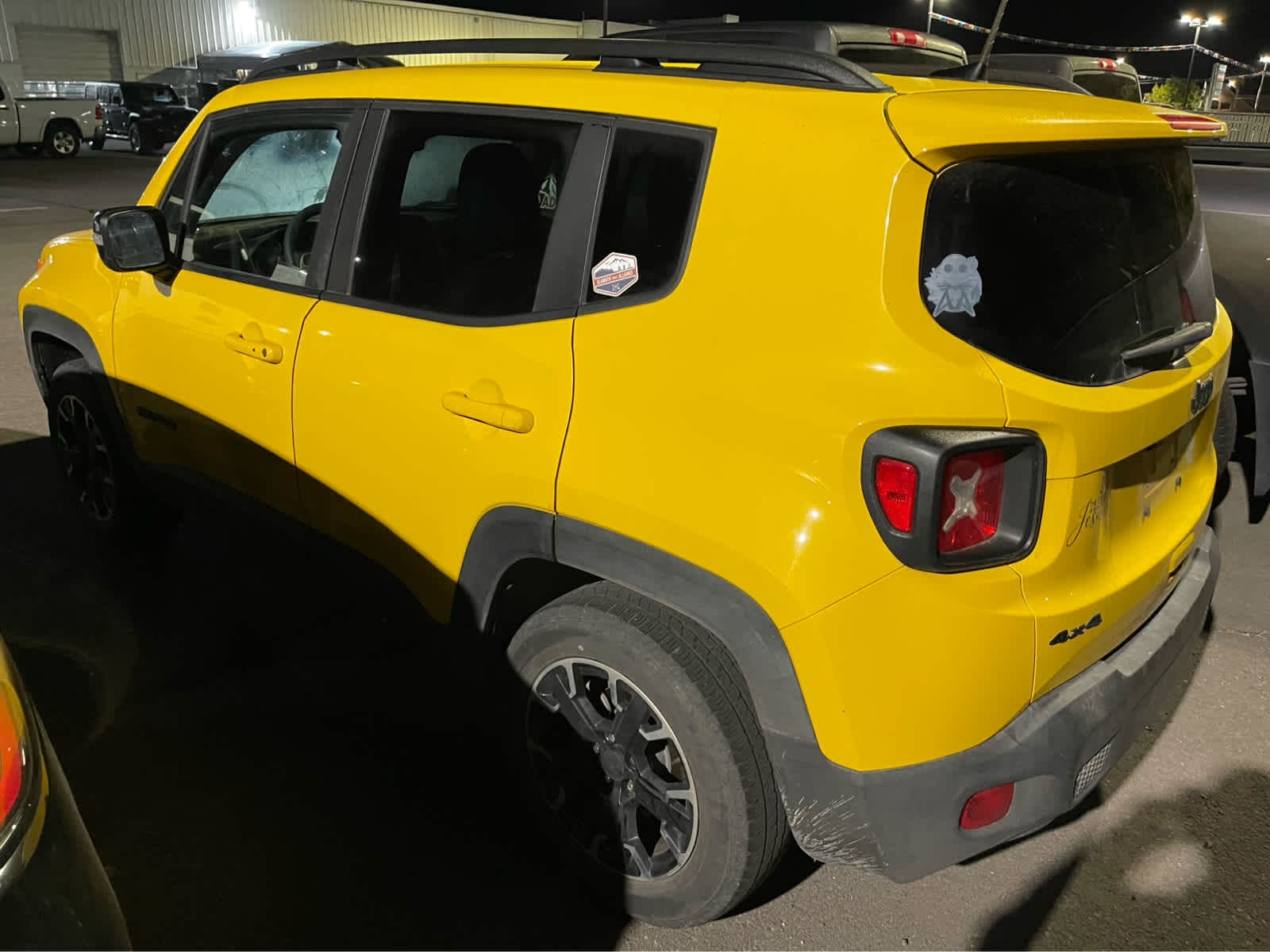 Thumbnail: 2023 Jeep Renegade - 6