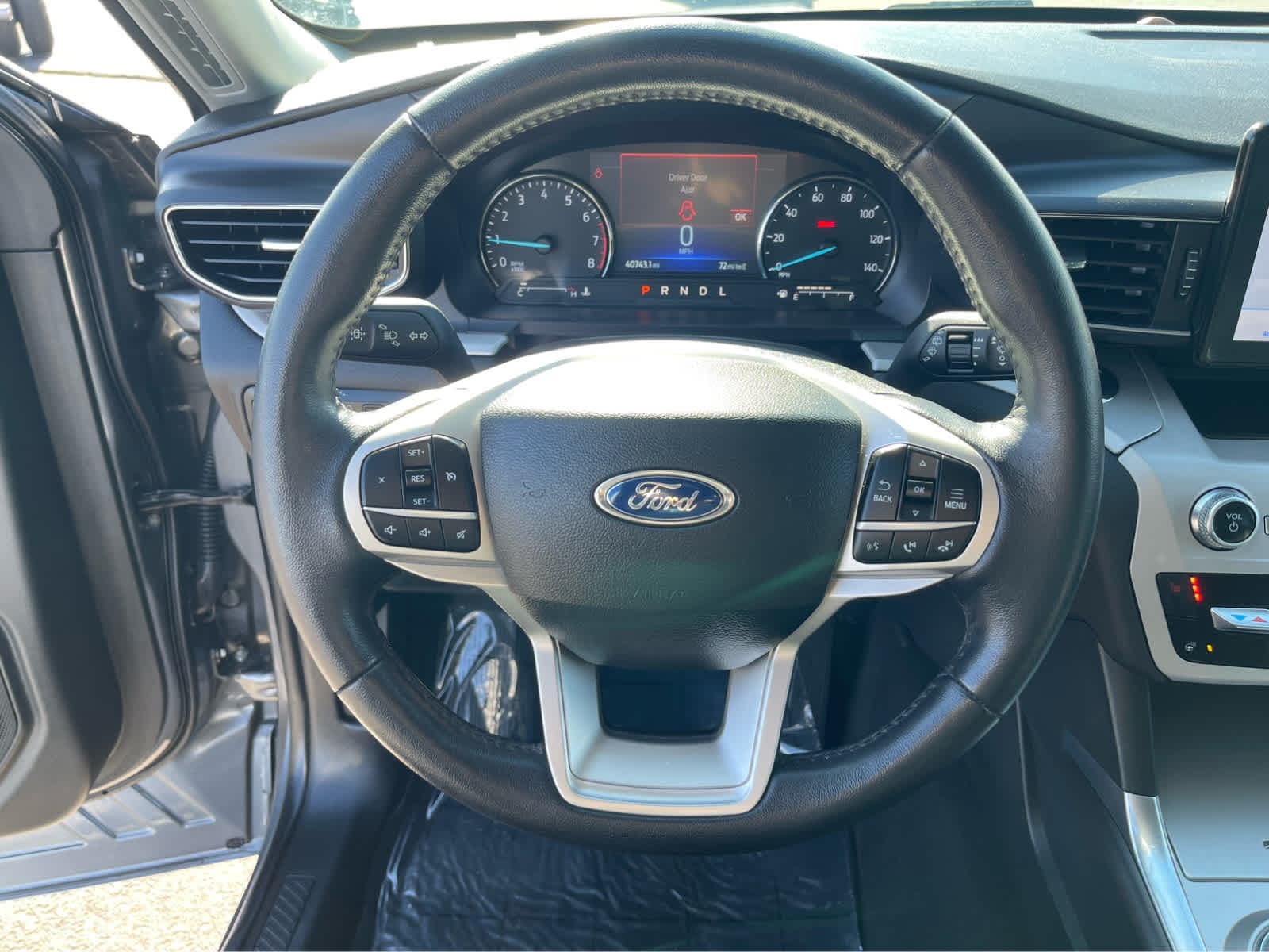 Thumbnail: 2023 Ford Explorer - 19