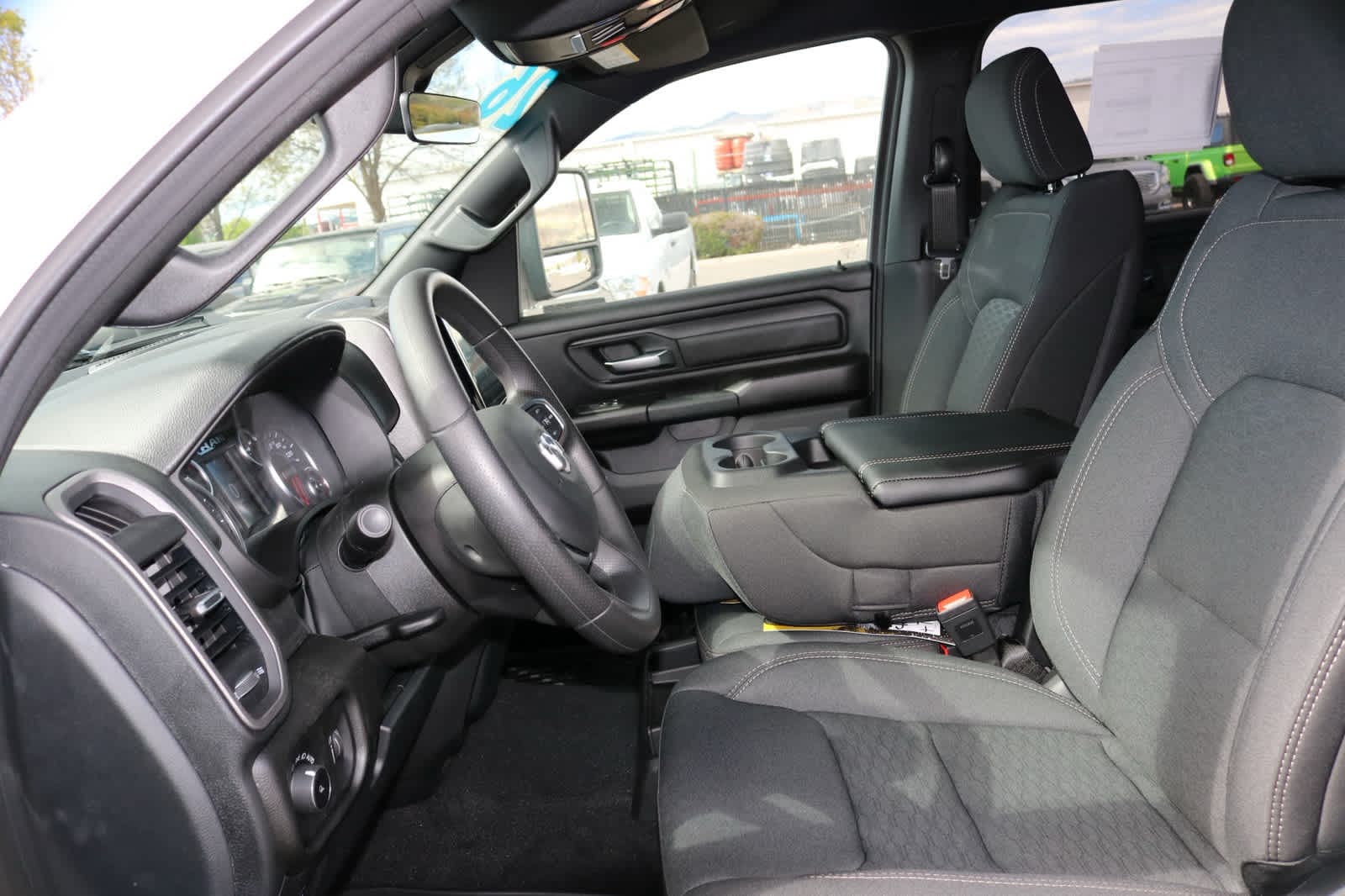 Thumbnail: 2026 RAM 1500 - 28