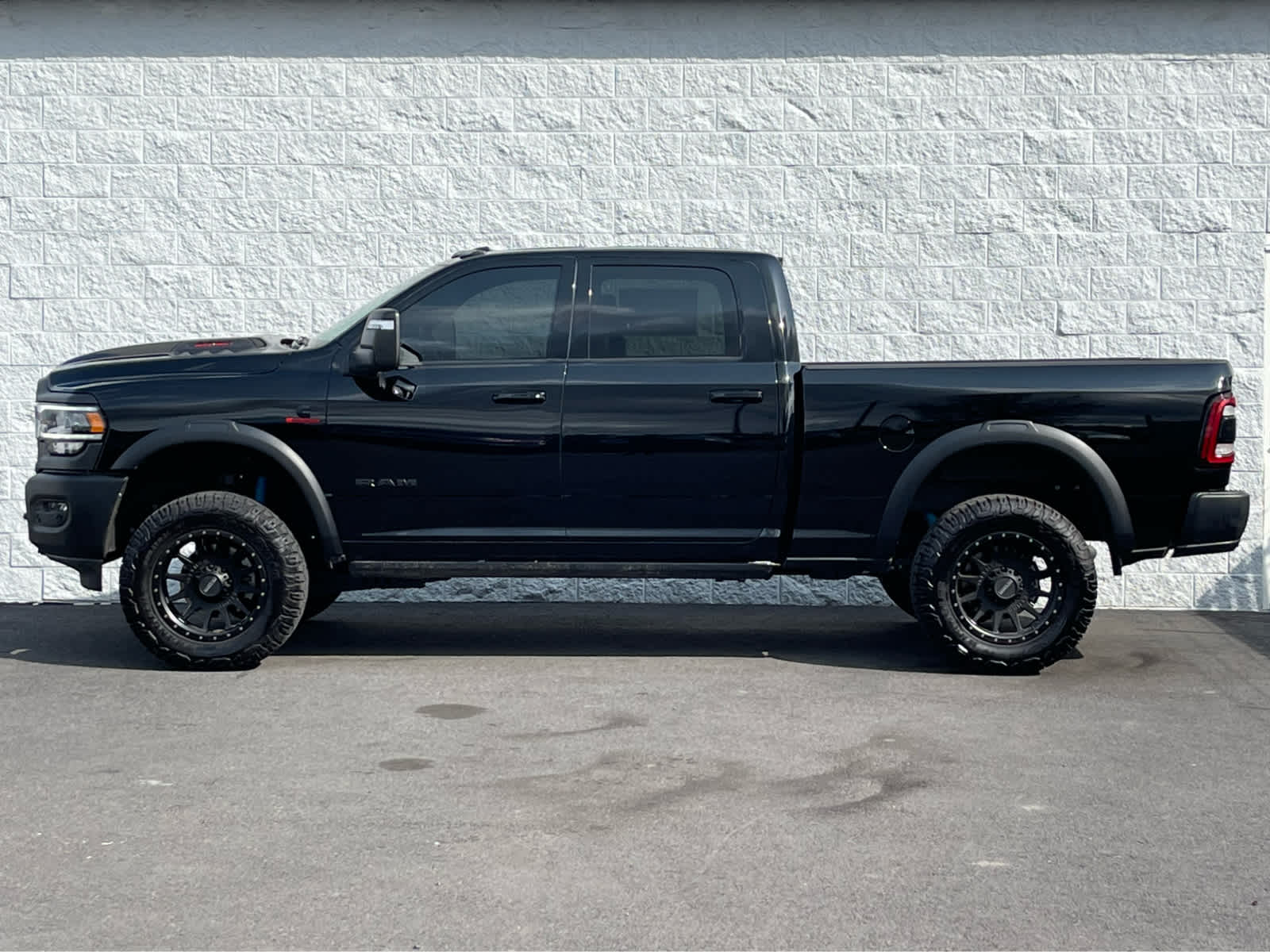 Used 2024 RAM Ram 2500 Pickup Rebel with VIN 3C6UR5EL9RG329271 for sale in Klamath Falls, OR