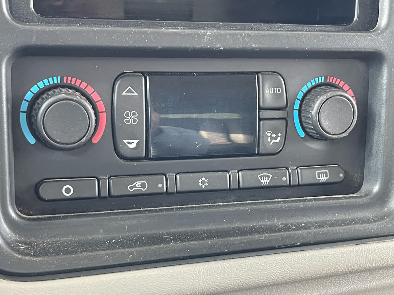 Thumbnail: 2003 Chevrolet Silverado 2500 - 17