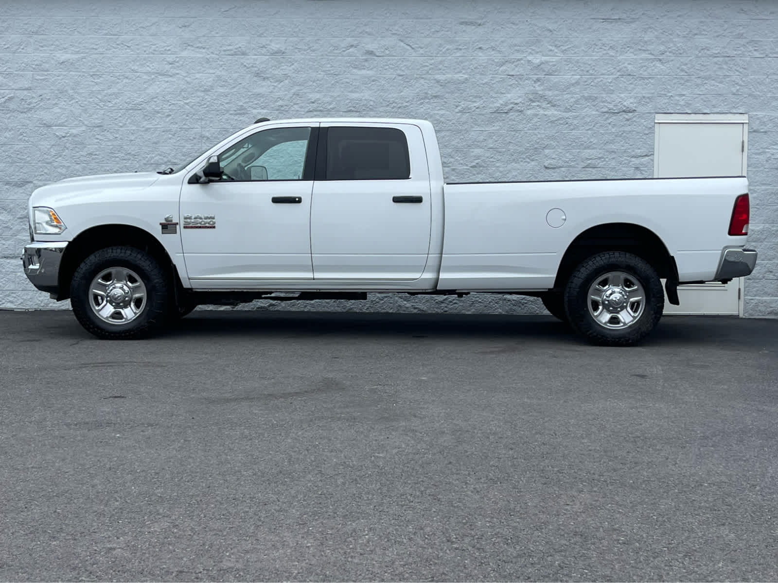 Thumbnail: 2017 RAM 3500 - 4