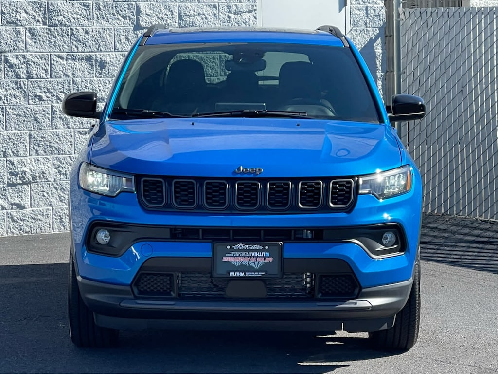 New 2025 Jeep Compass LATITUDE 4X4 Sport Utility