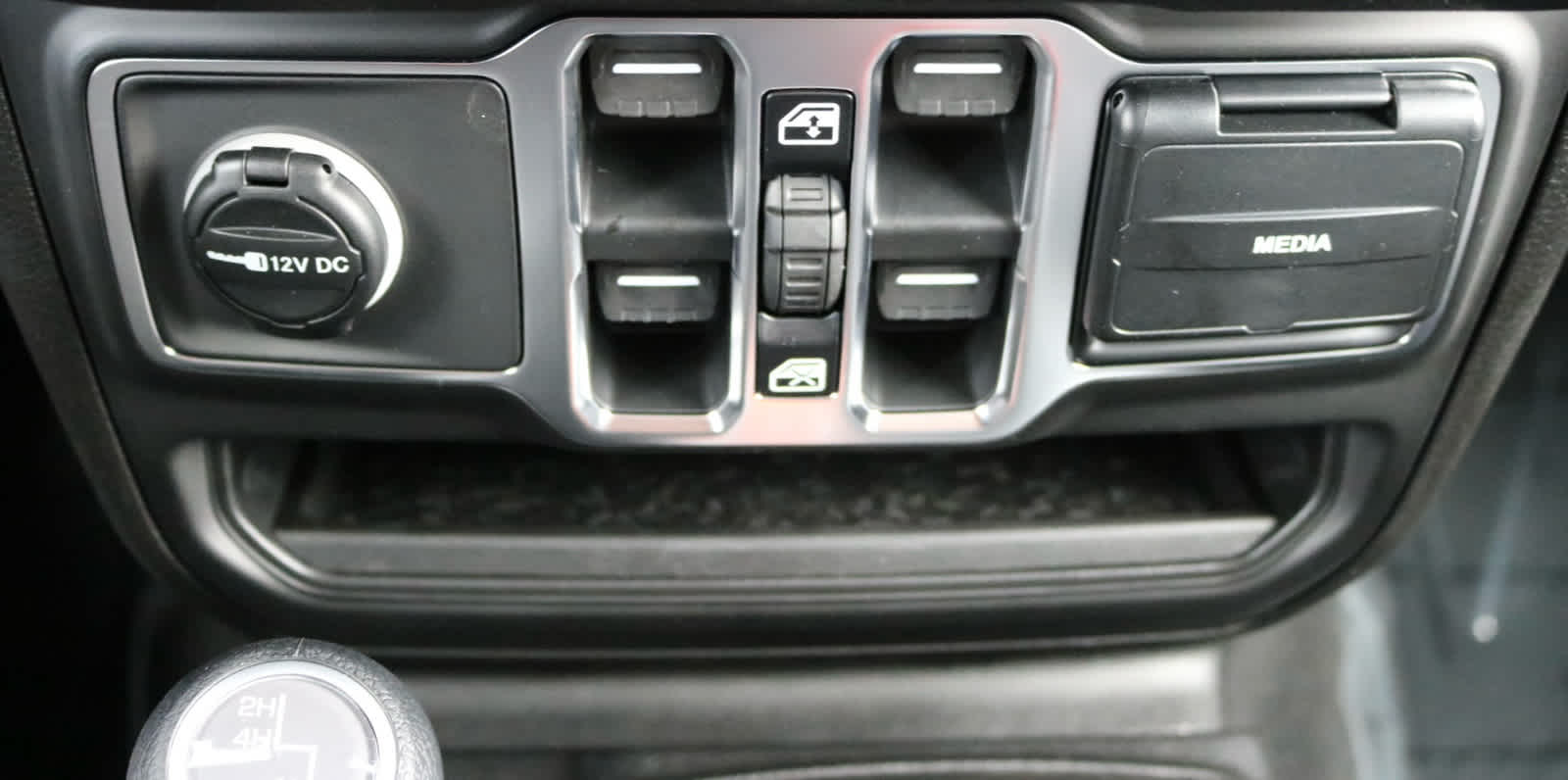 Thumbnail: 2026 Jeep Wrangler - 17