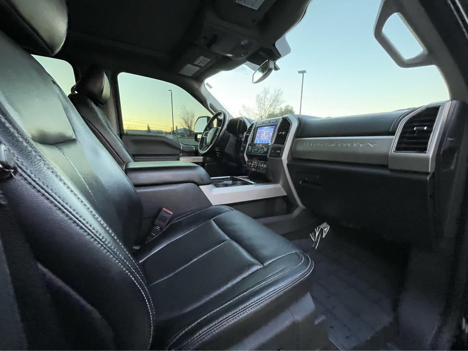 Thumbnail: 2021 Ford F-350 - 28