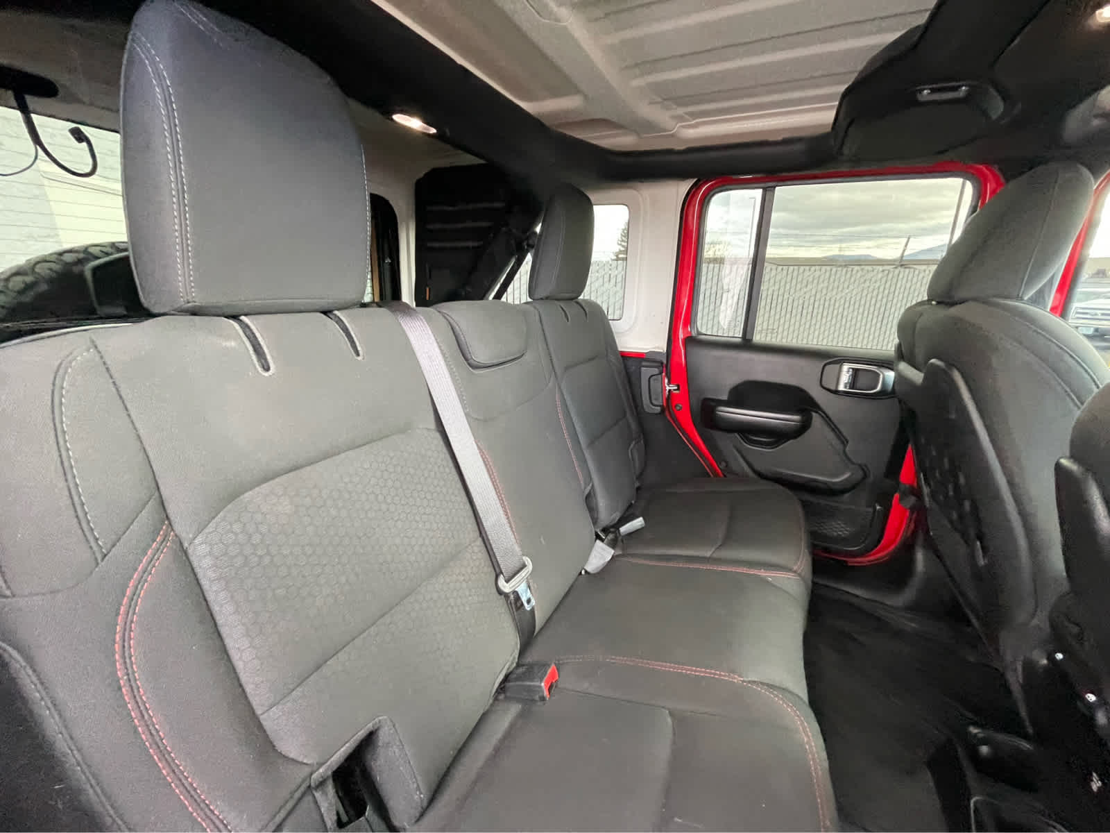 Thumbnail: 2020 Jeep Wrangler - 25