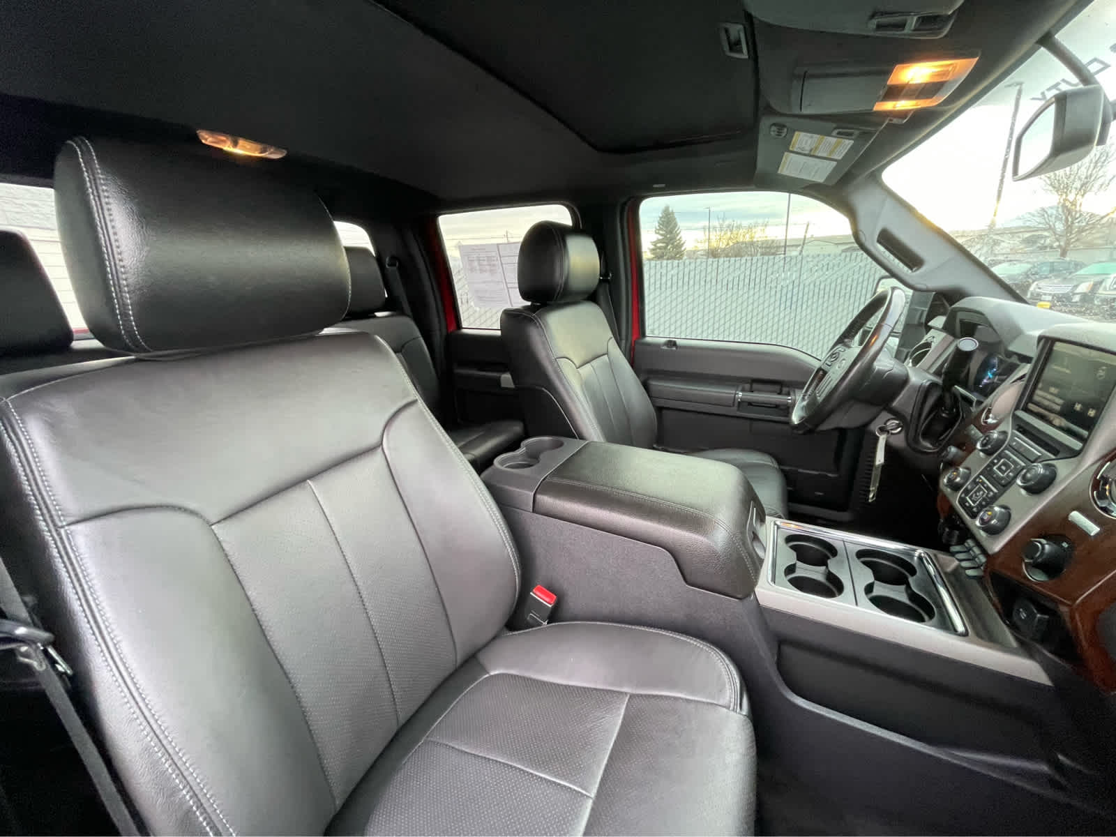 Thumbnail: 2016 Ford F-350 - 28