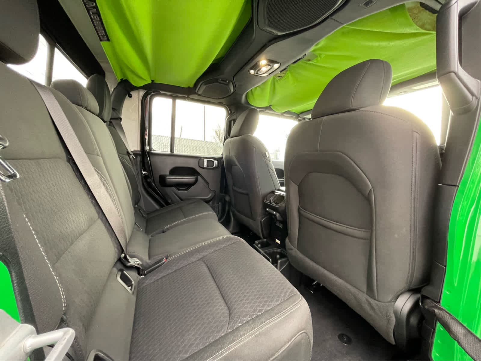 Thumbnail: 2021 Jeep Gladiator - 24