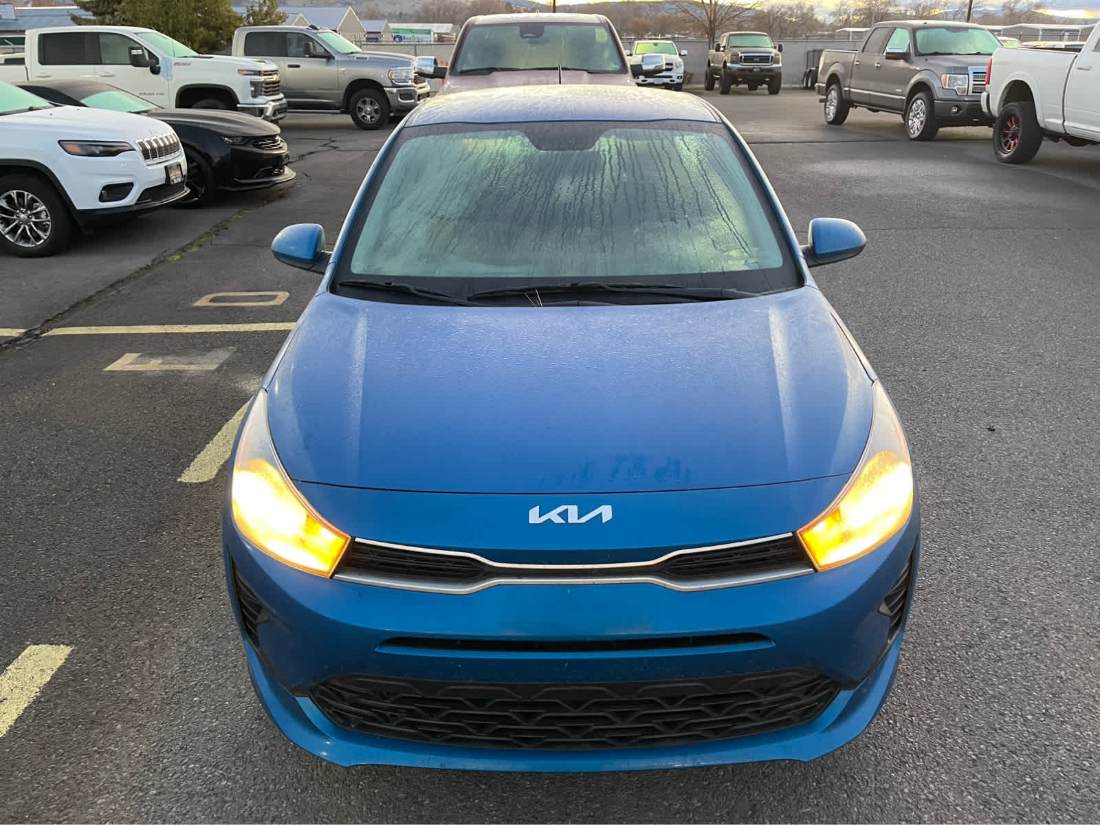 2023 Kia Rio LX S photo 2