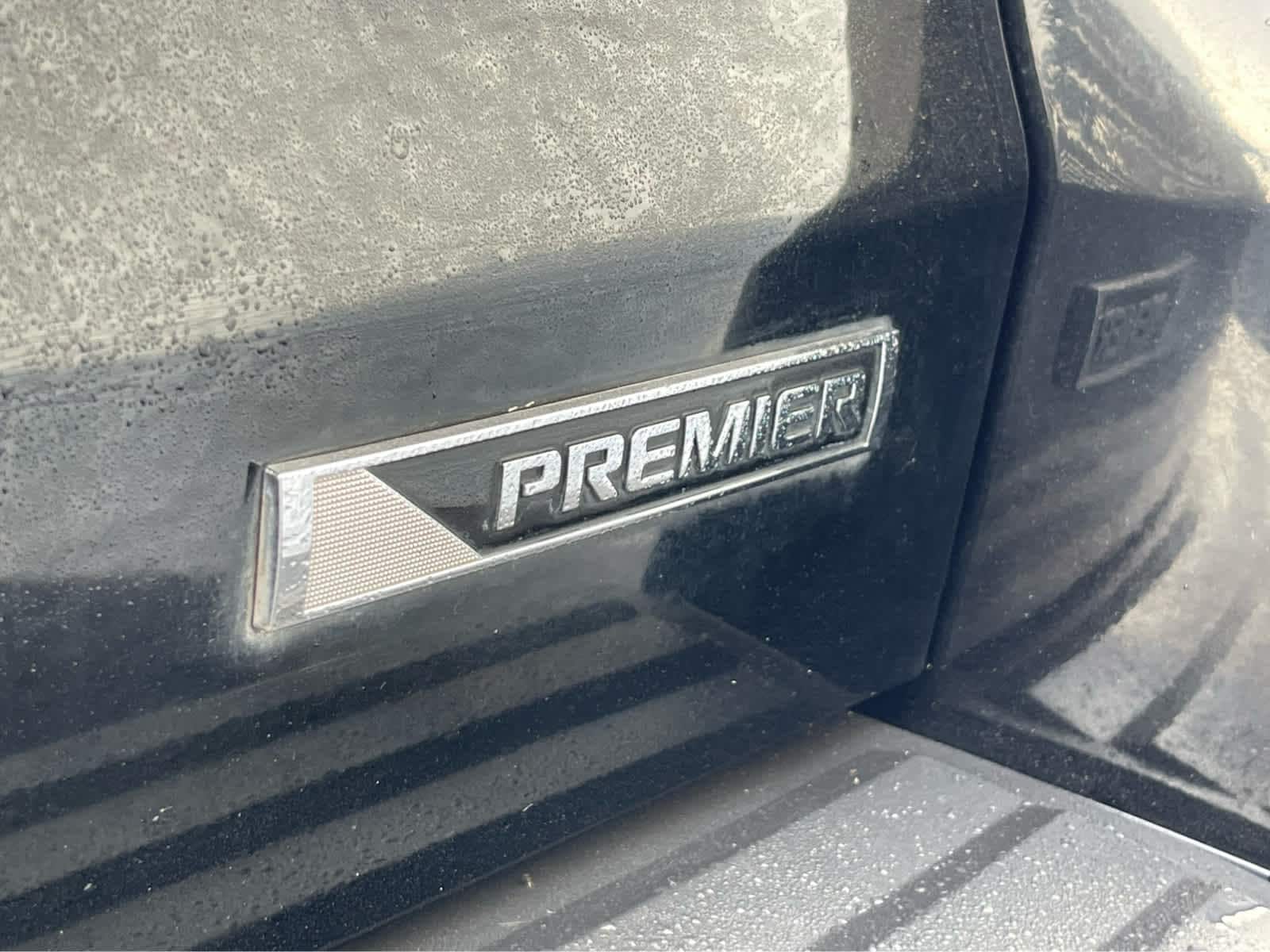 Thumbnail: 2018 Chevrolet Tahoe - 10