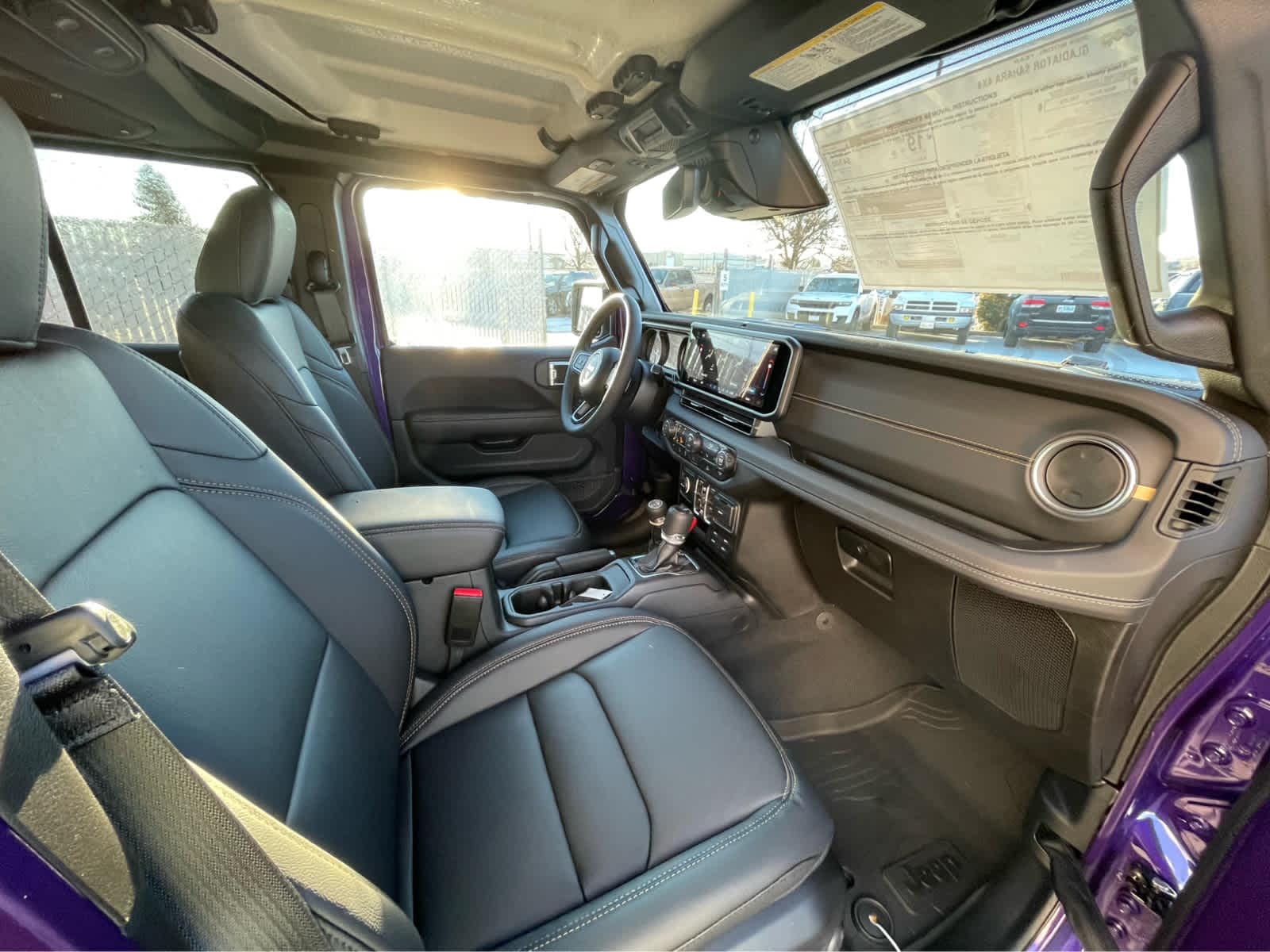 Thumbnail: 2026 Jeep Gladiator - 27