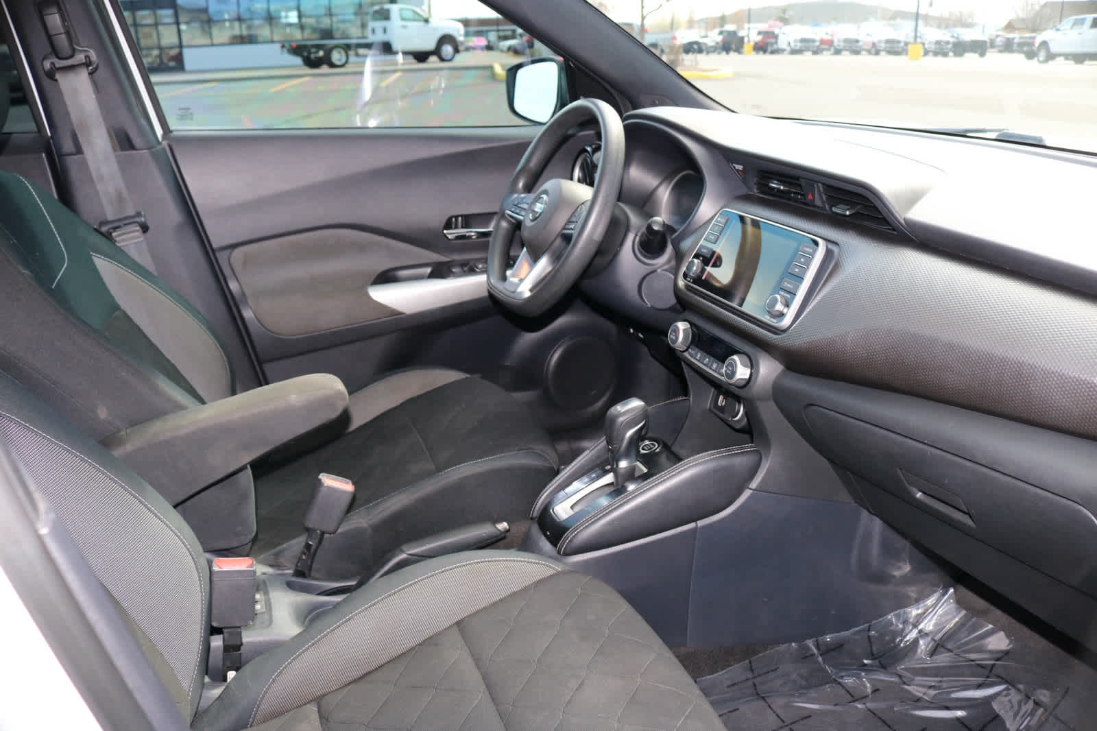 Thumbnail: 2019 Nissan Kicks - 22