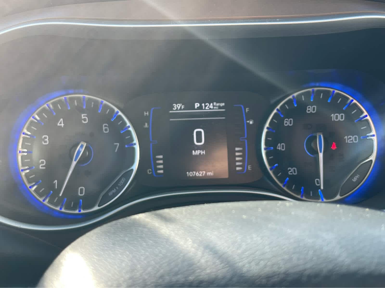 Thumbnail: 2020 Chrysler Voyager - 13