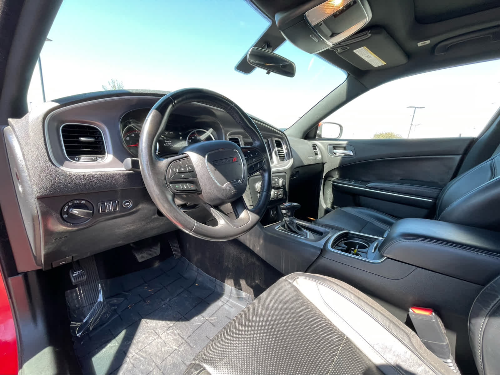 2022 Dodge Charger SXT photo 2