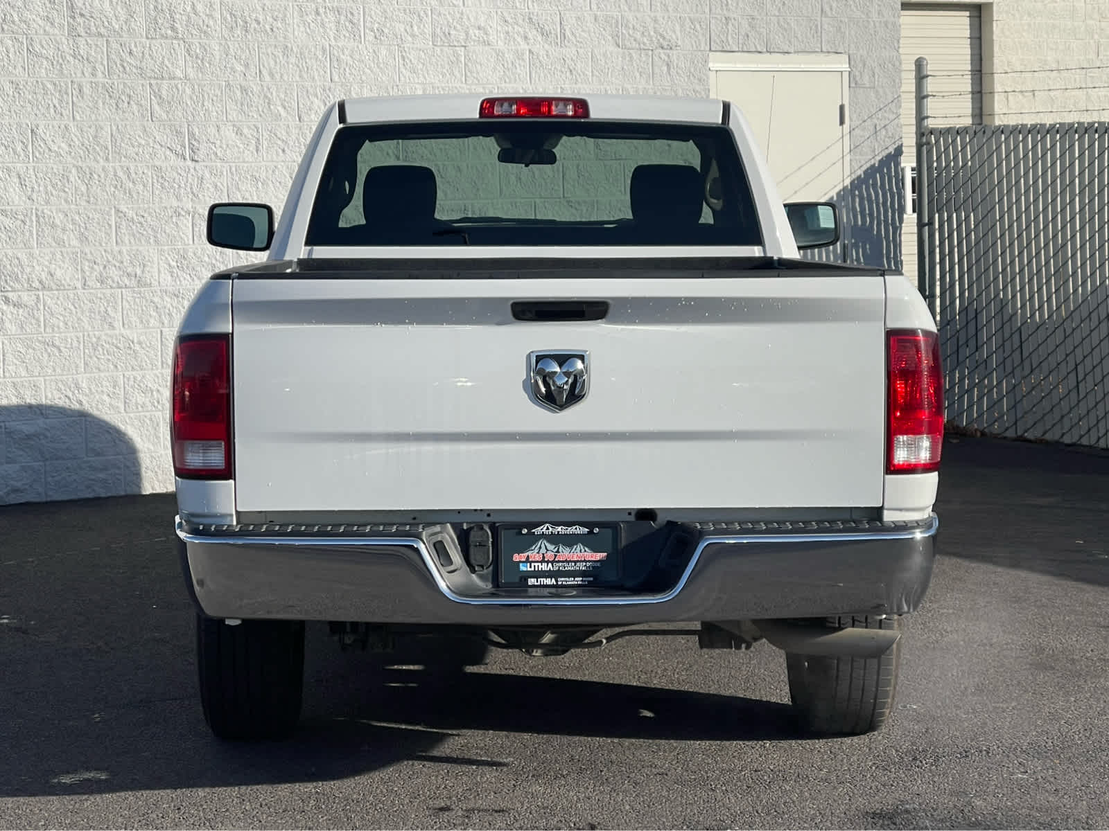 Thumbnail: 2022 RAM 1500 Classic - 6