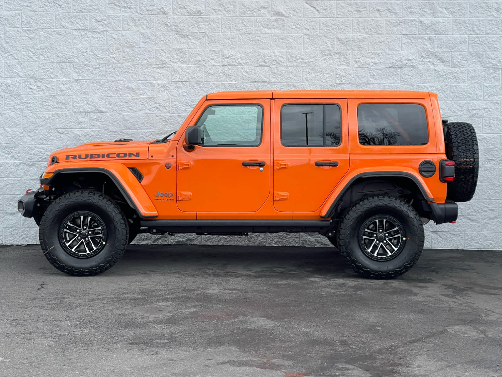 2025 Jeep Wrangler Rubicon 4