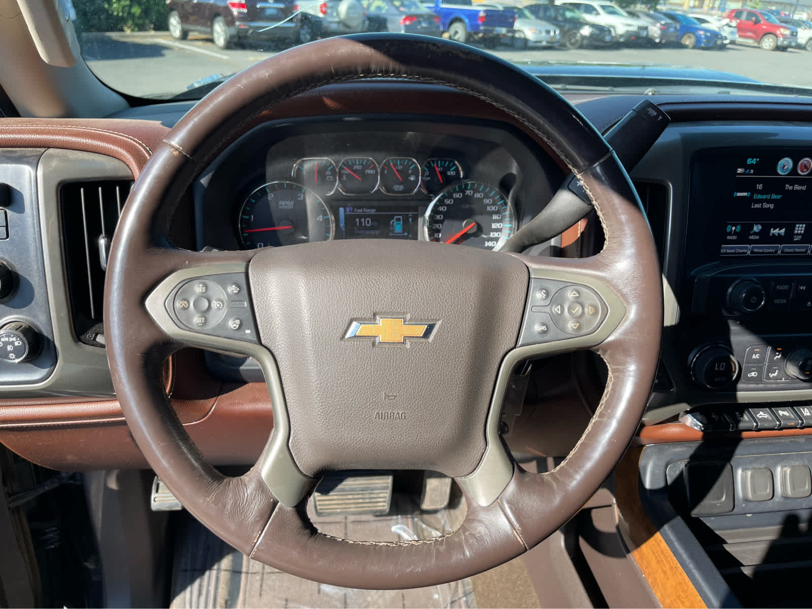 Thumbnail: 2018 Chevrolet Silverado 3500 - 17