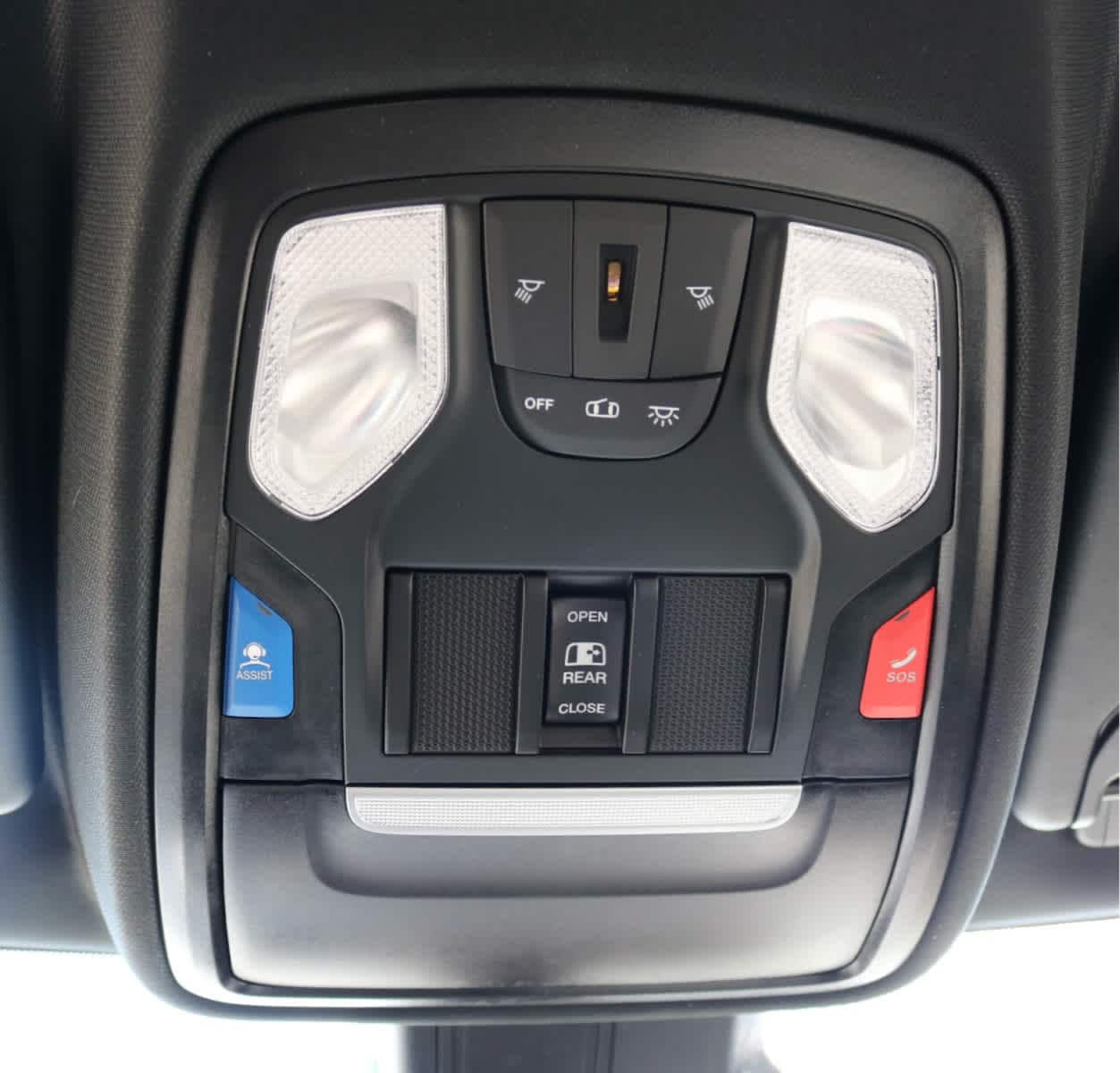 Thumbnail: 2026 RAM 1500 - 17