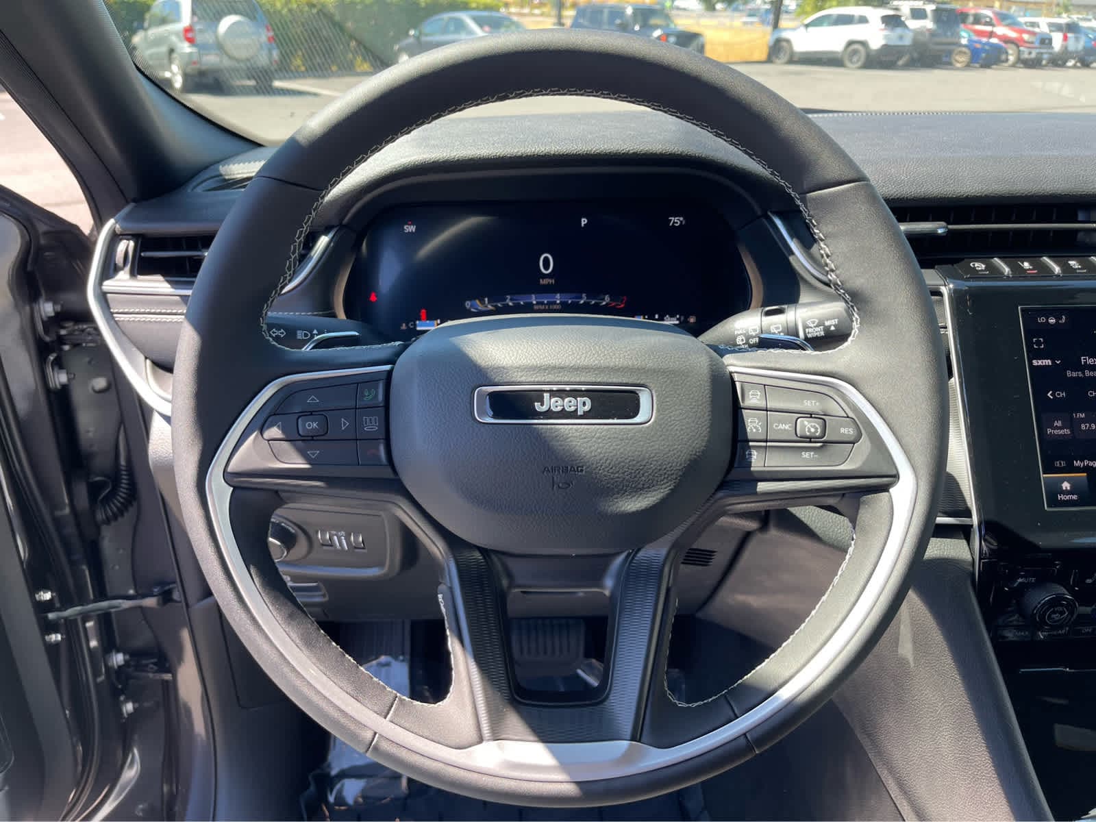 Thumbnail: 2025 Jeep Grand Cherokee - 20