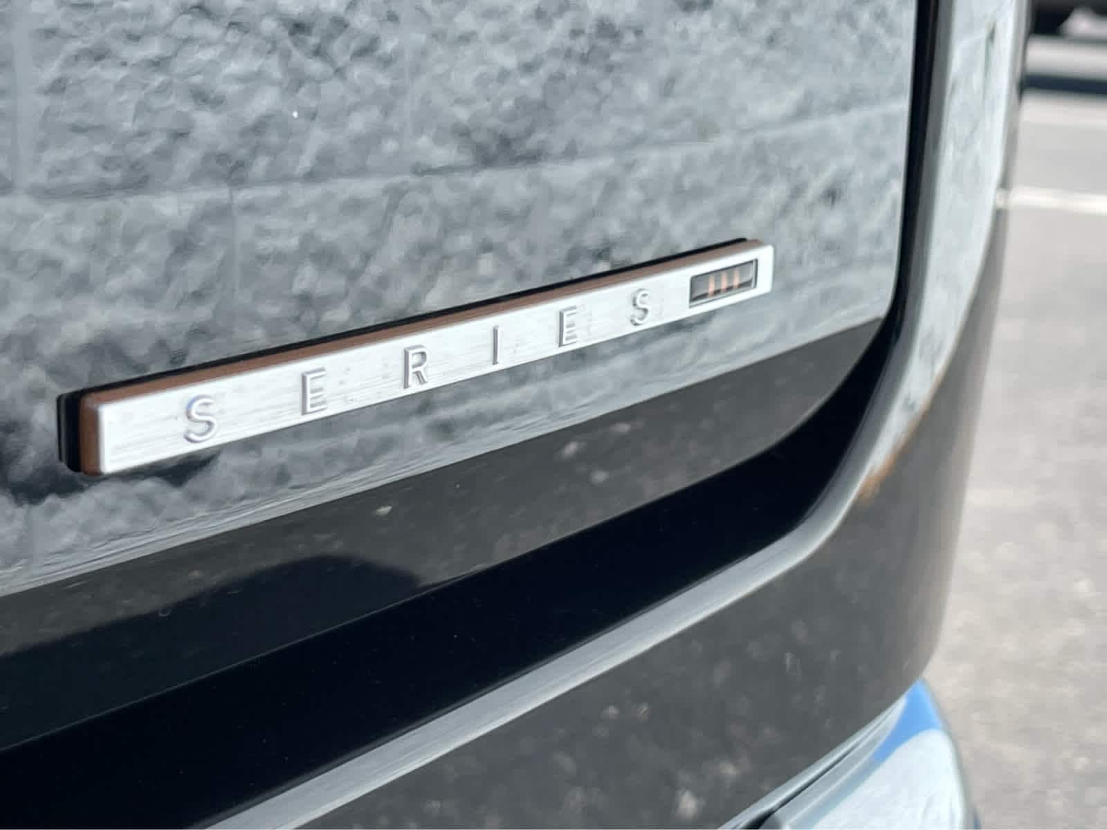Thumbnail: 2022 Jeep Grand Wagoneer - 10