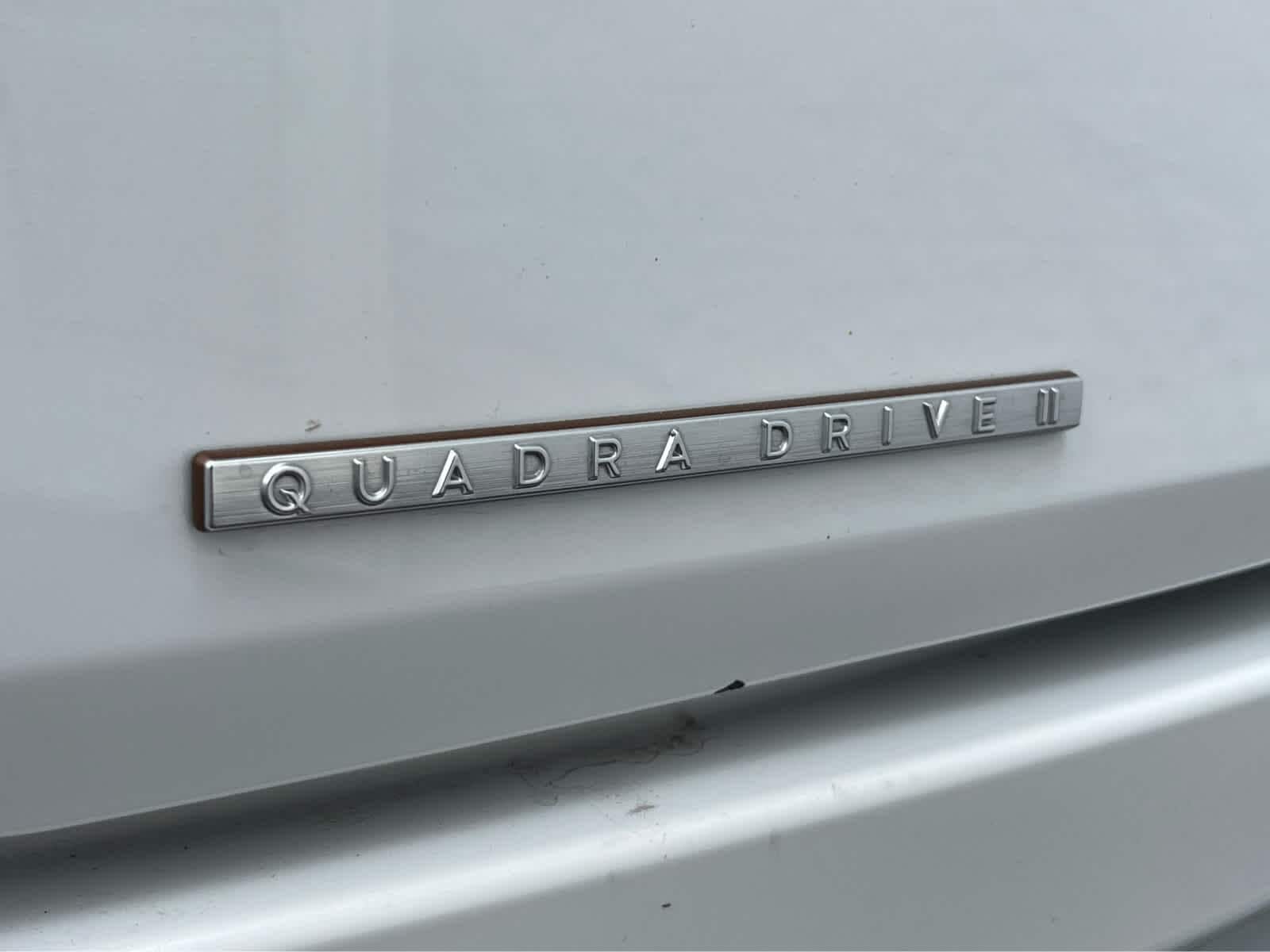 Thumbnail: 2022 Jeep Grand Wagoneer - 9