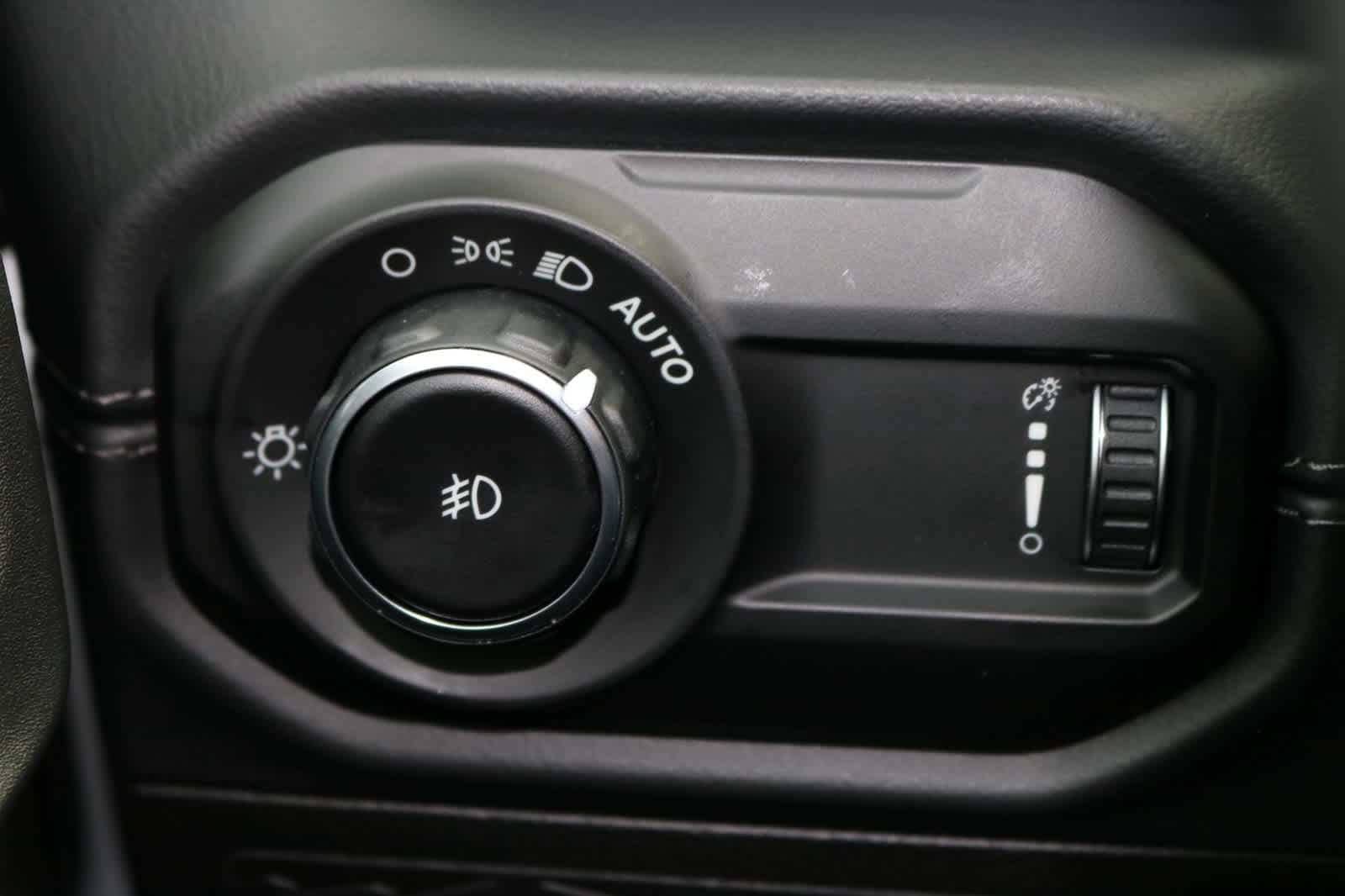 Thumbnail: 2026 Jeep Wrangler - 19