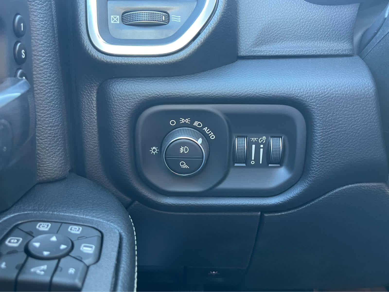 Thumbnail: 2026 RAM 2500 - 20