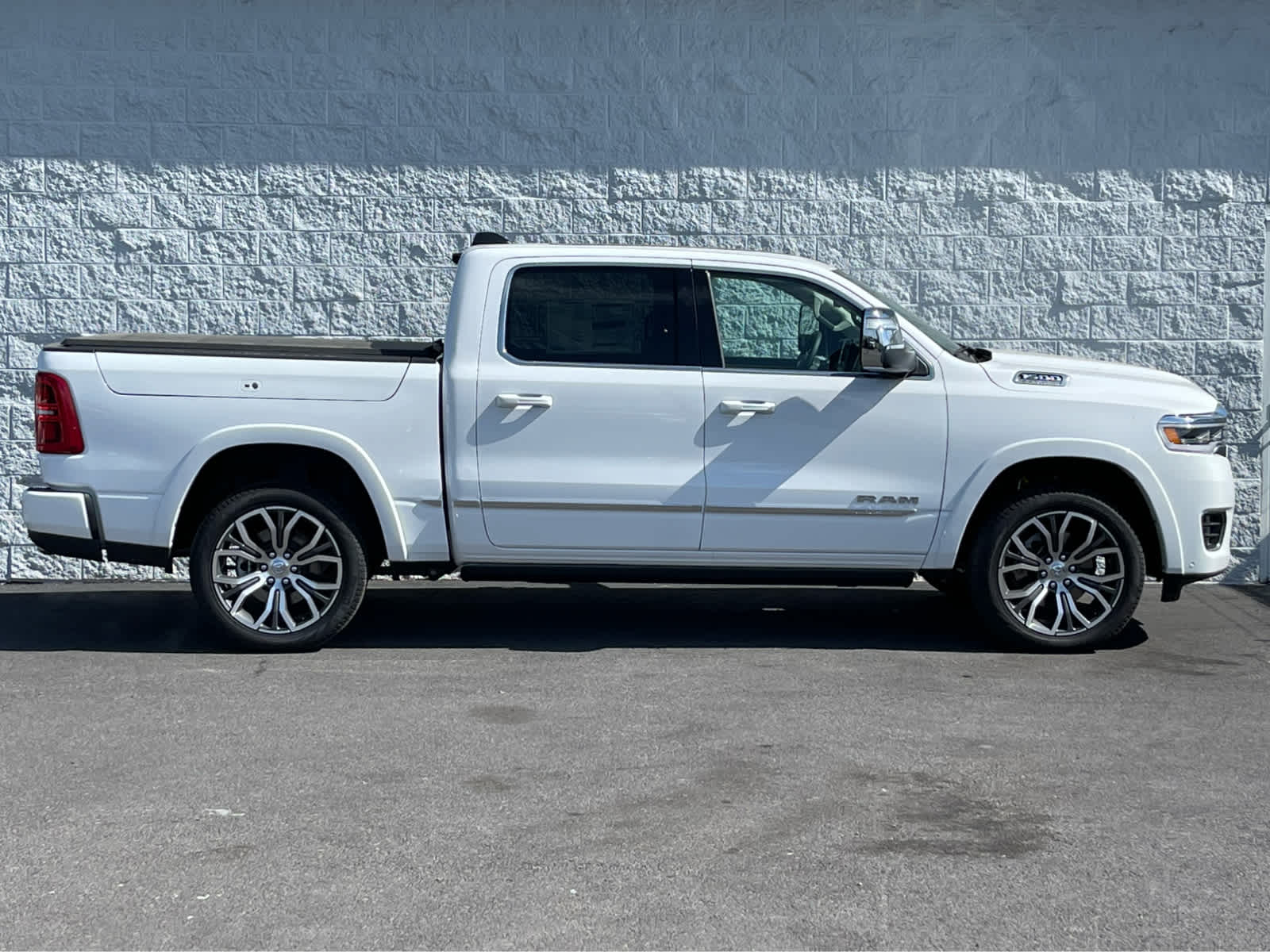 Thumbnail: 2025 RAM 1500 - 5