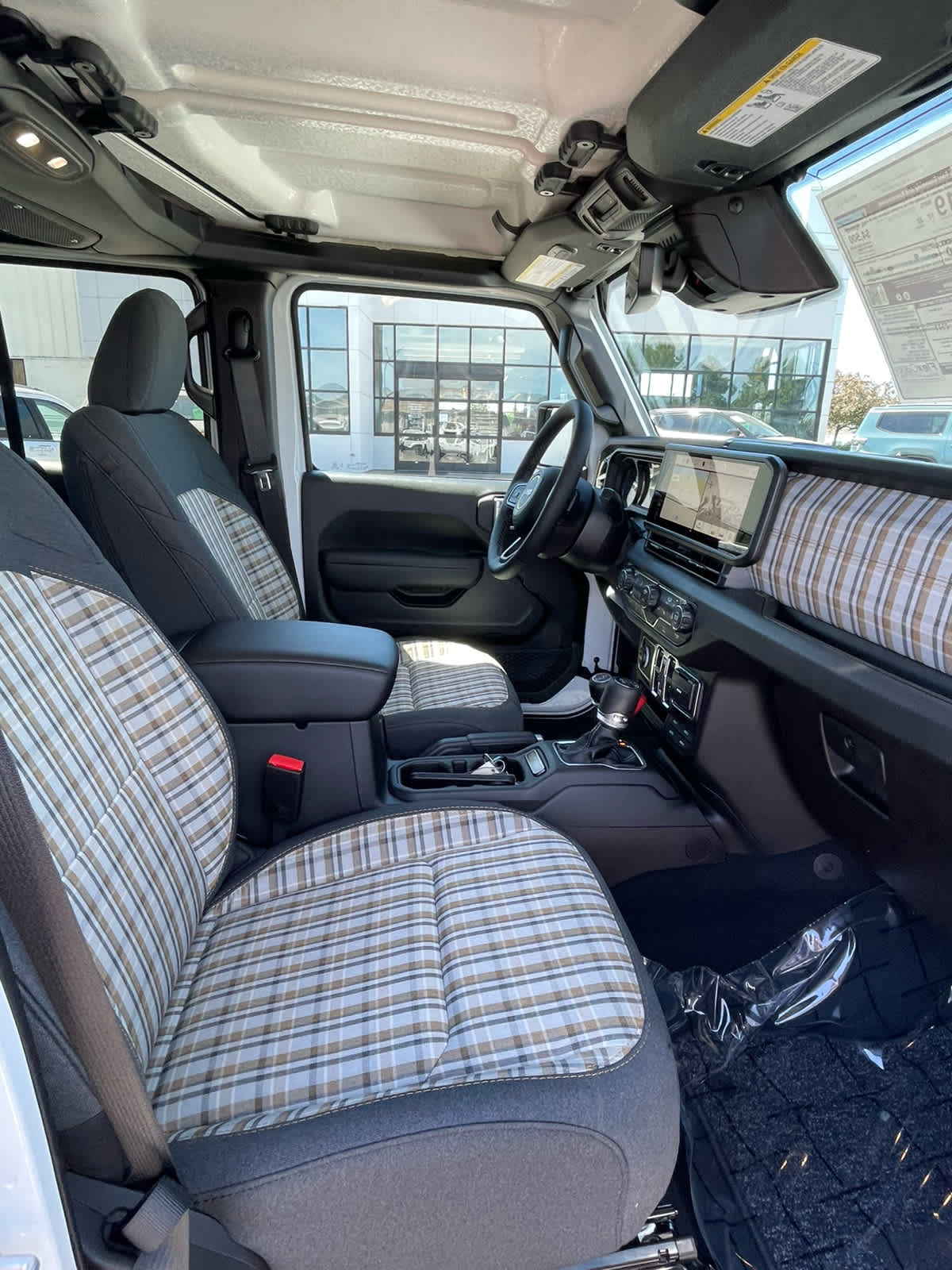 Thumbnail: 2026 Jeep Gladiator - 22
