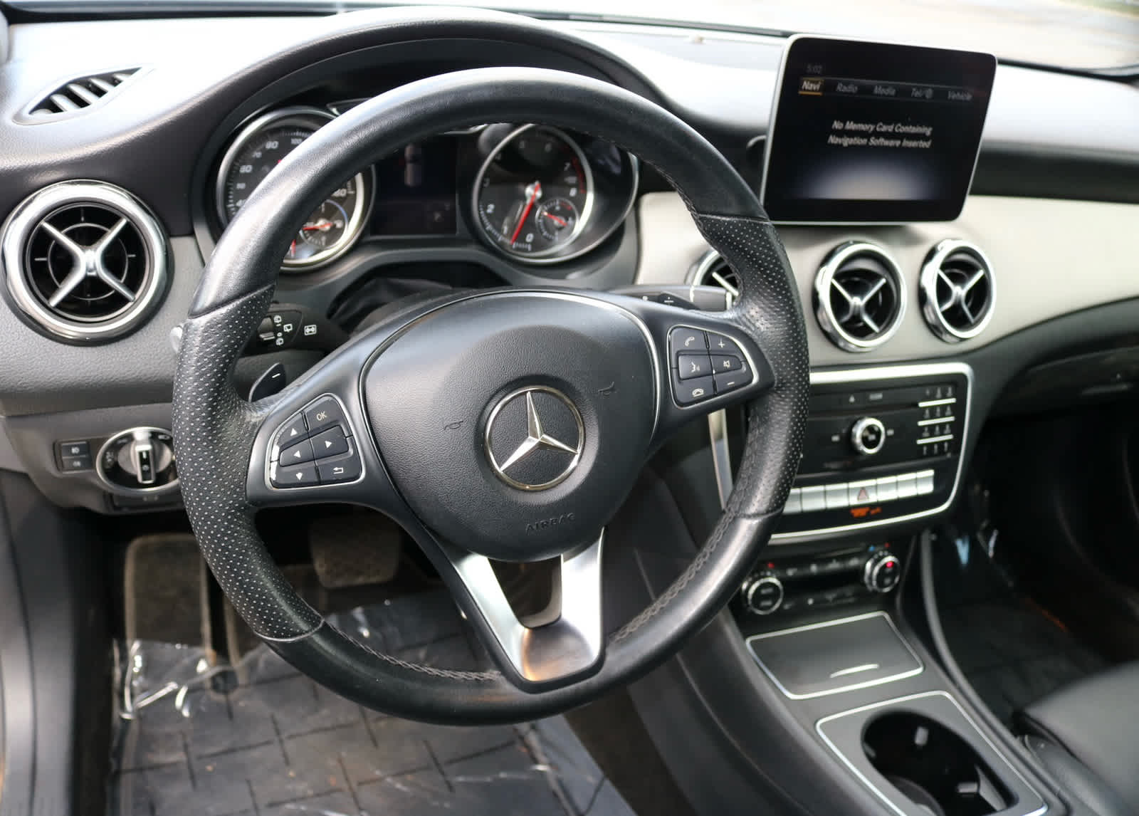 Thumbnail: 2020 Mercedes-Benz GLA - 13