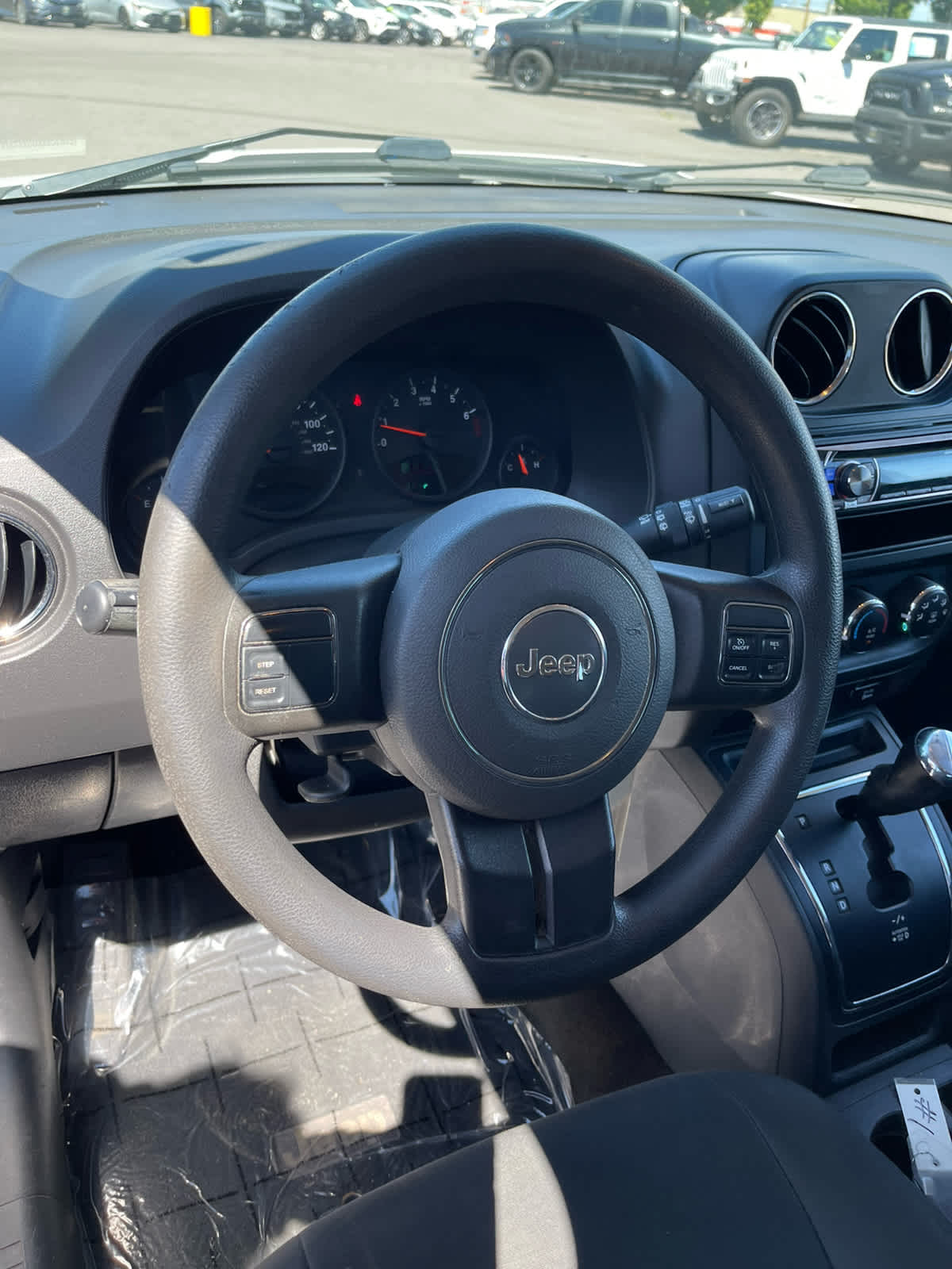 Thumbnail: 2013 Jeep Compass - 18