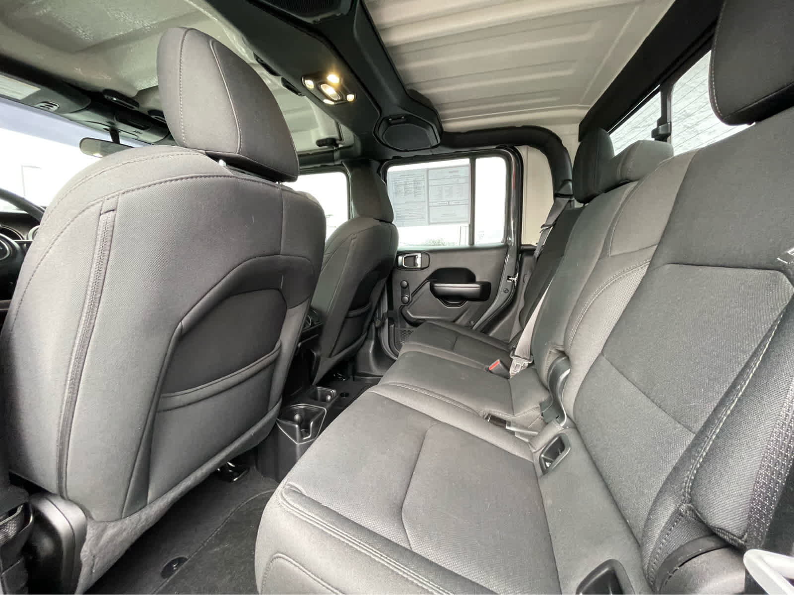 Thumbnail: 2021 Jeep Gladiator - 22