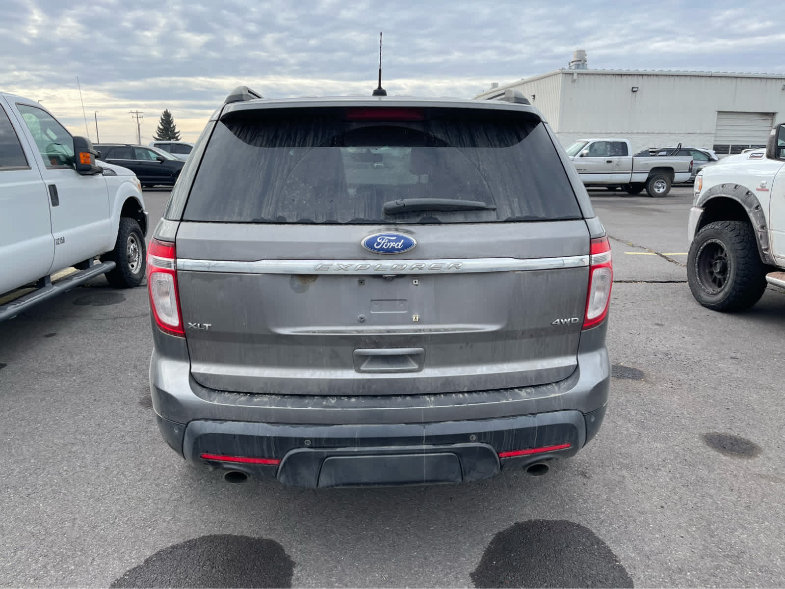 Thumbnail: 2011 Ford Explorer - 5