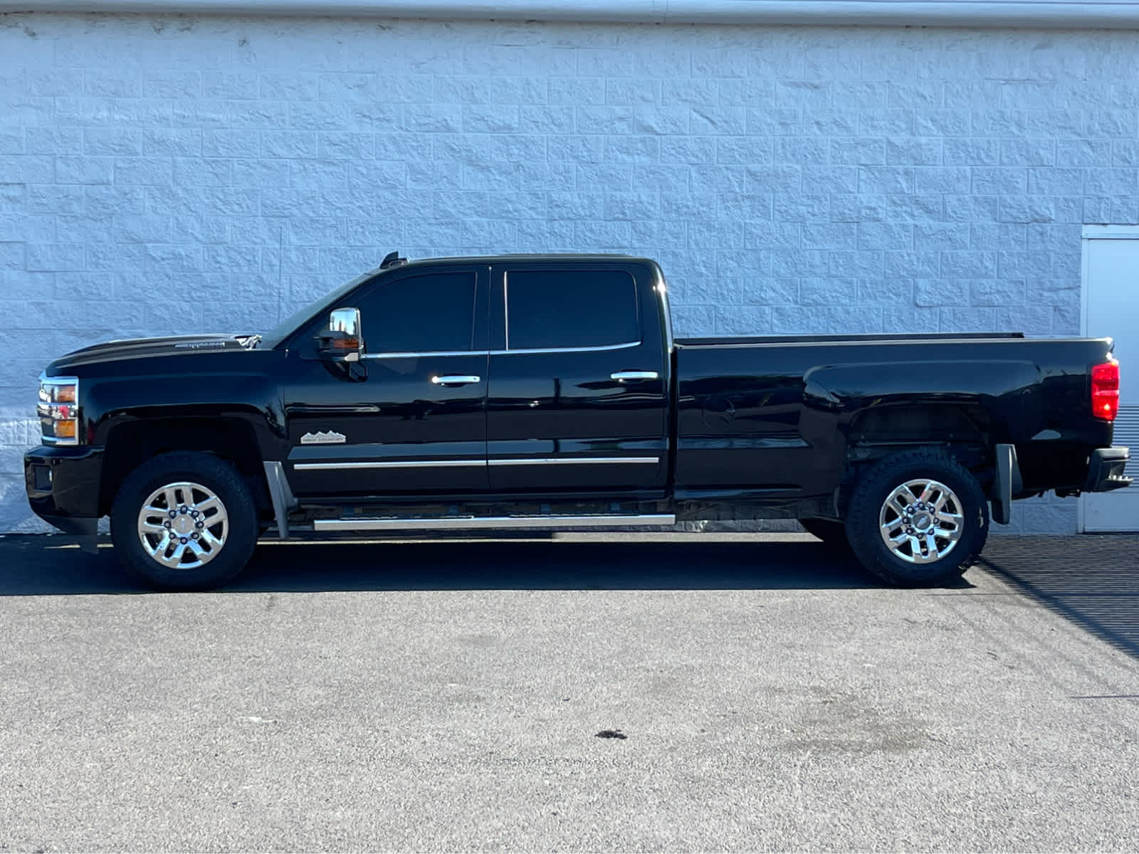 Thumbnail: 2018 Chevrolet Silverado 3500 - 3