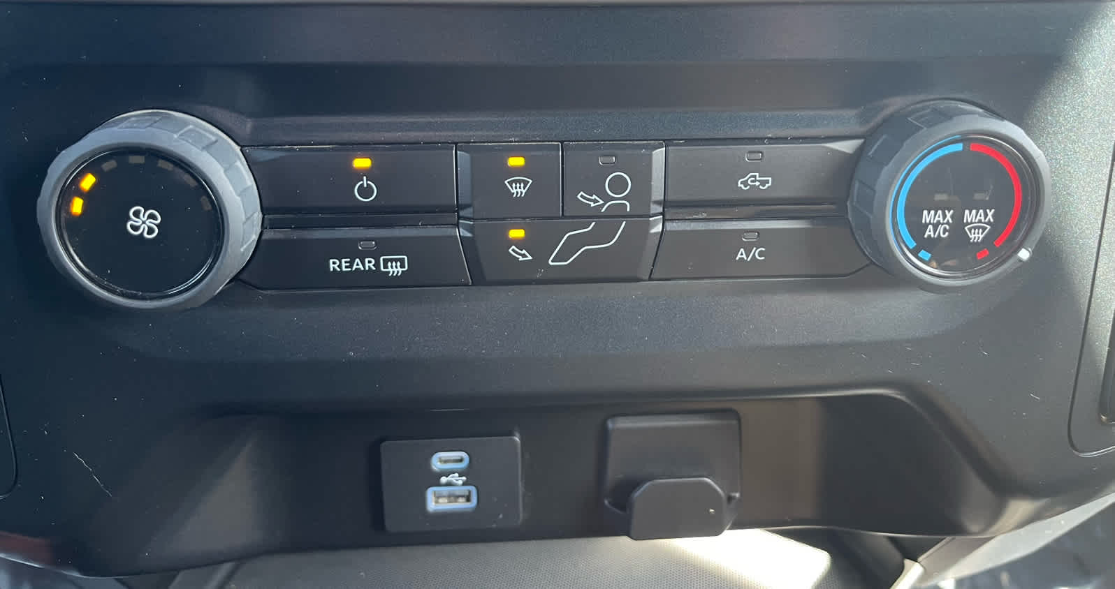 Thumbnail: 2023 Ford F-150 - 17