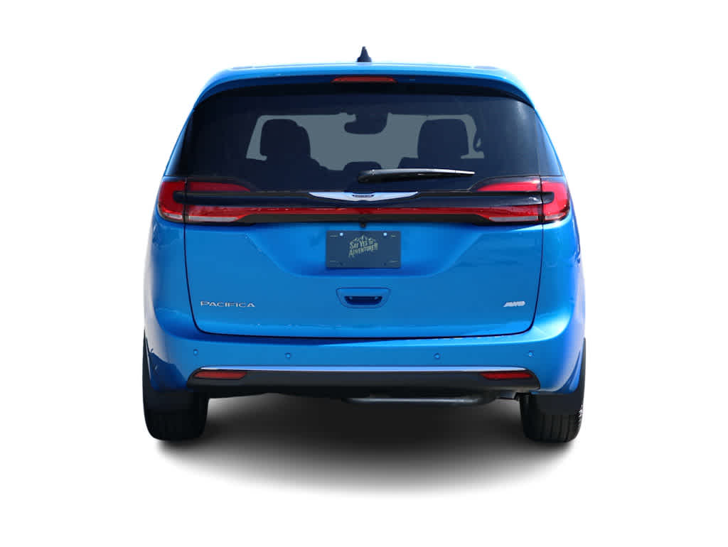 Thumbnail: 2026 Chrysler Pacifica - 5