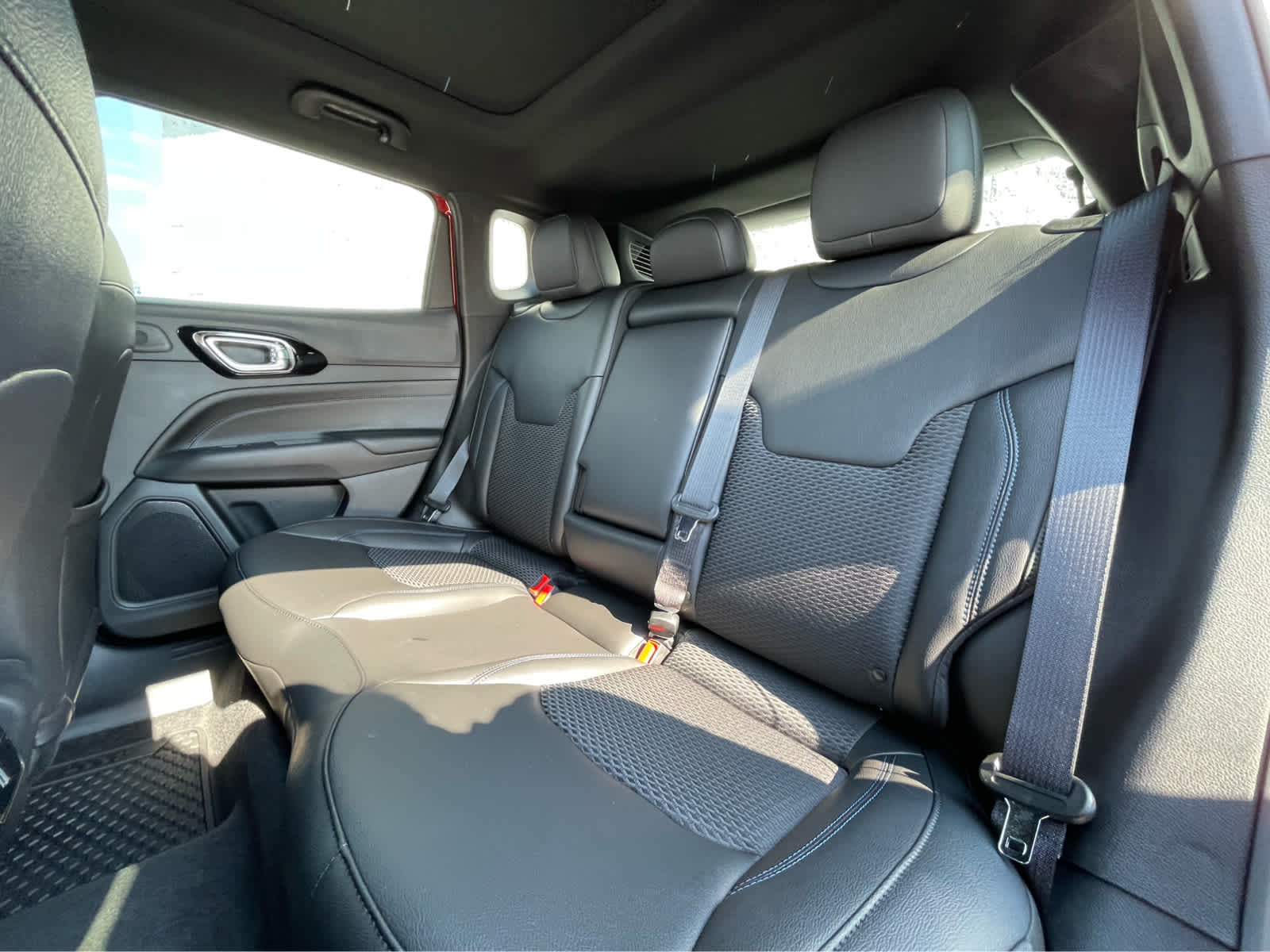 Thumbnail: 2025 Jeep Compass - 23