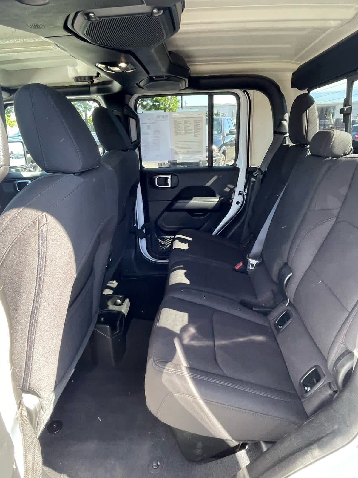 2023 Jeep Gladiator Overland - Photo 25