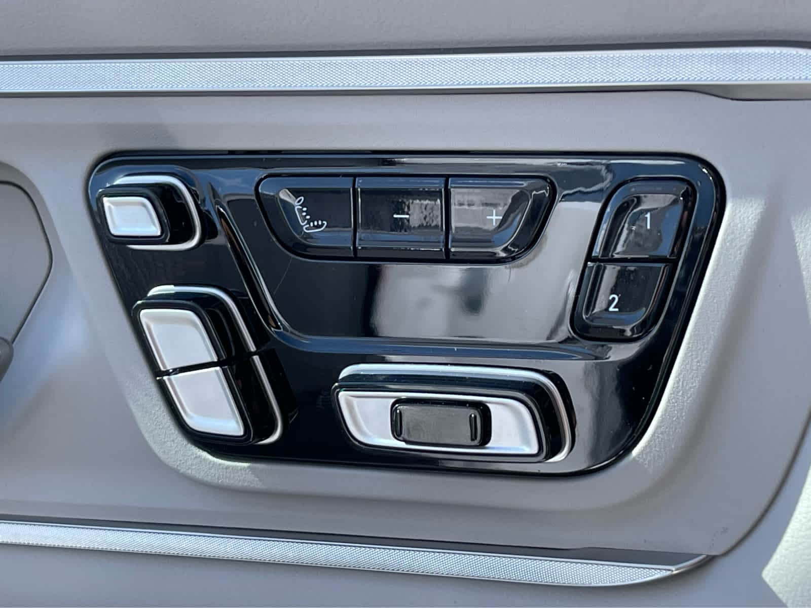 Thumbnail: 2025 RAM 1500 - 20