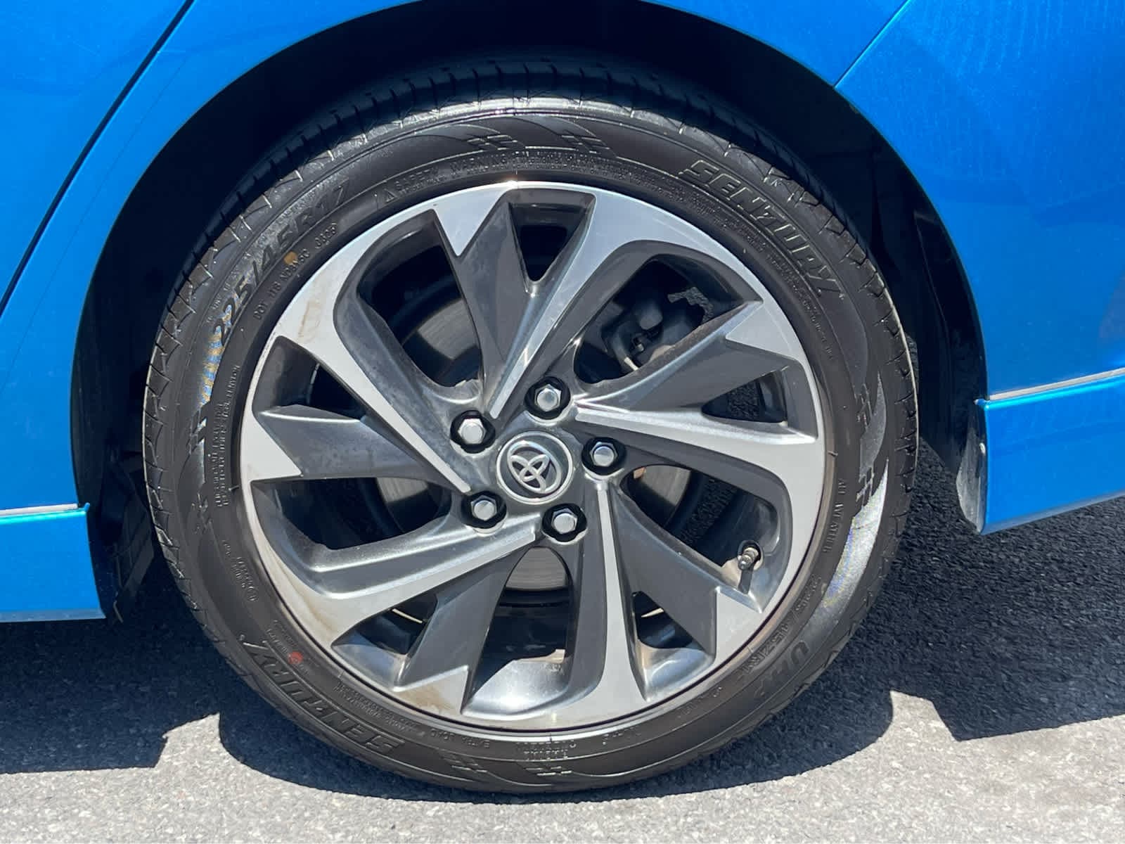 Thumbnail: 2018 Toyota Corolla iM - 10