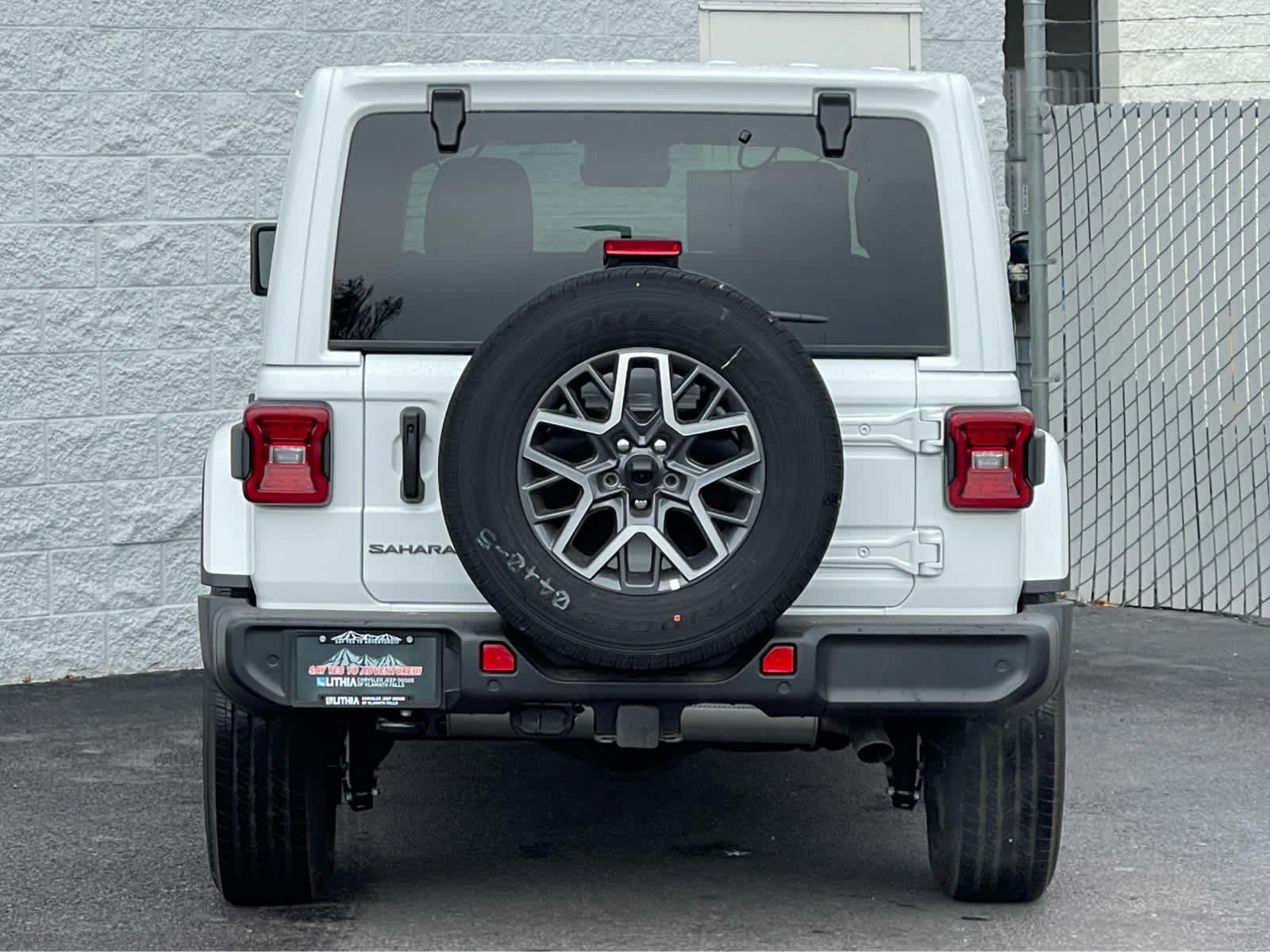 Thumbnail: 2025 Jeep Wrangler - 6